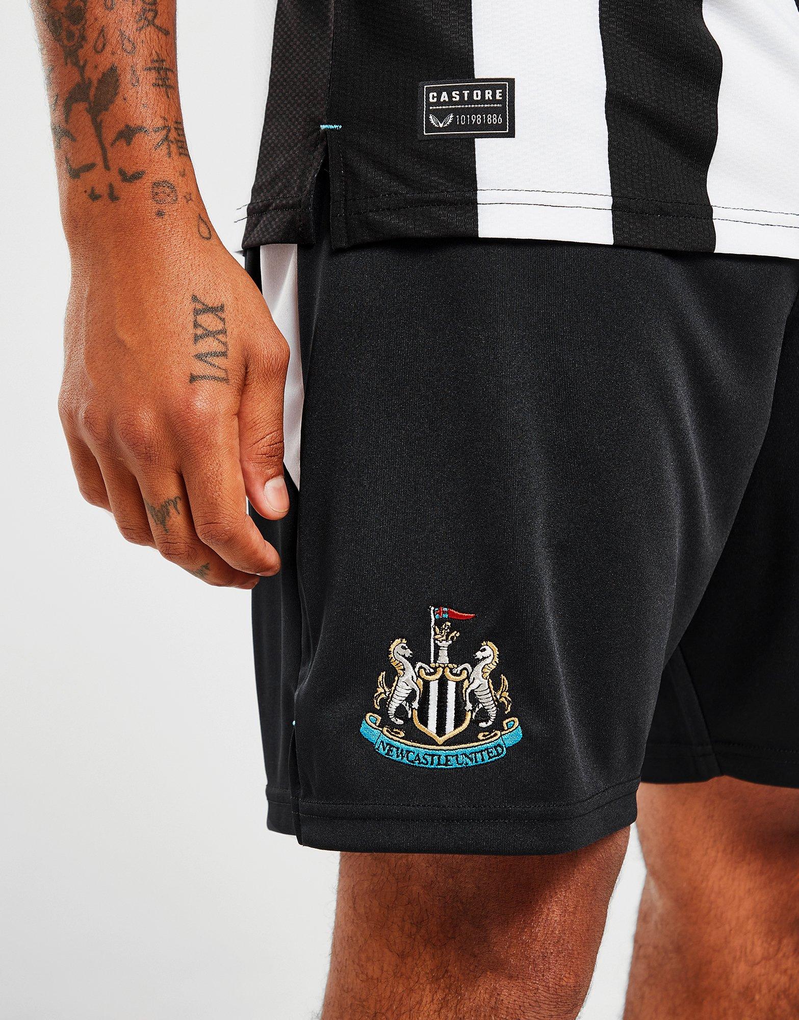 Black Castore Protek 7 Woven Shorts - JD Sports NZ