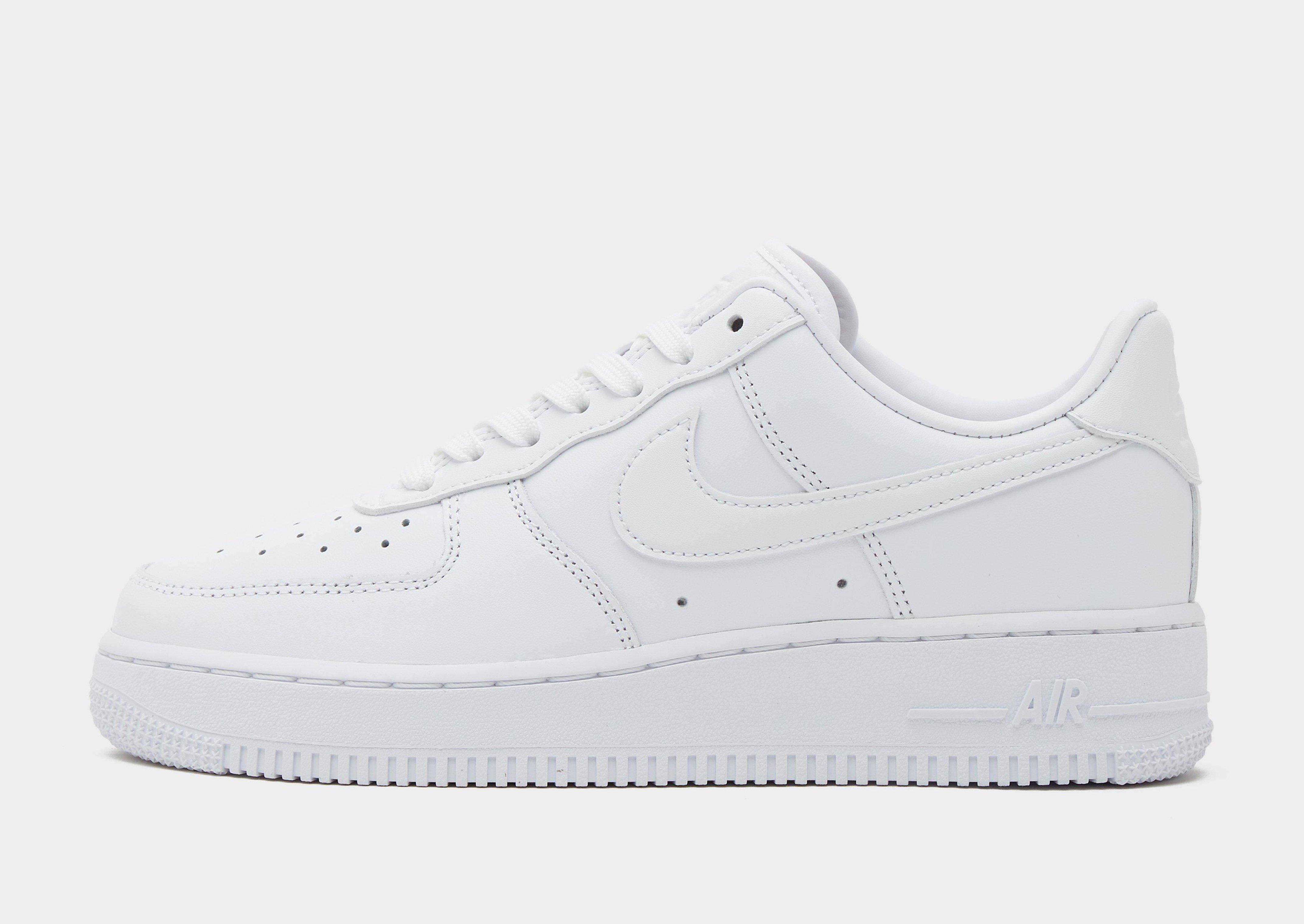 Womens low air store force 1 white