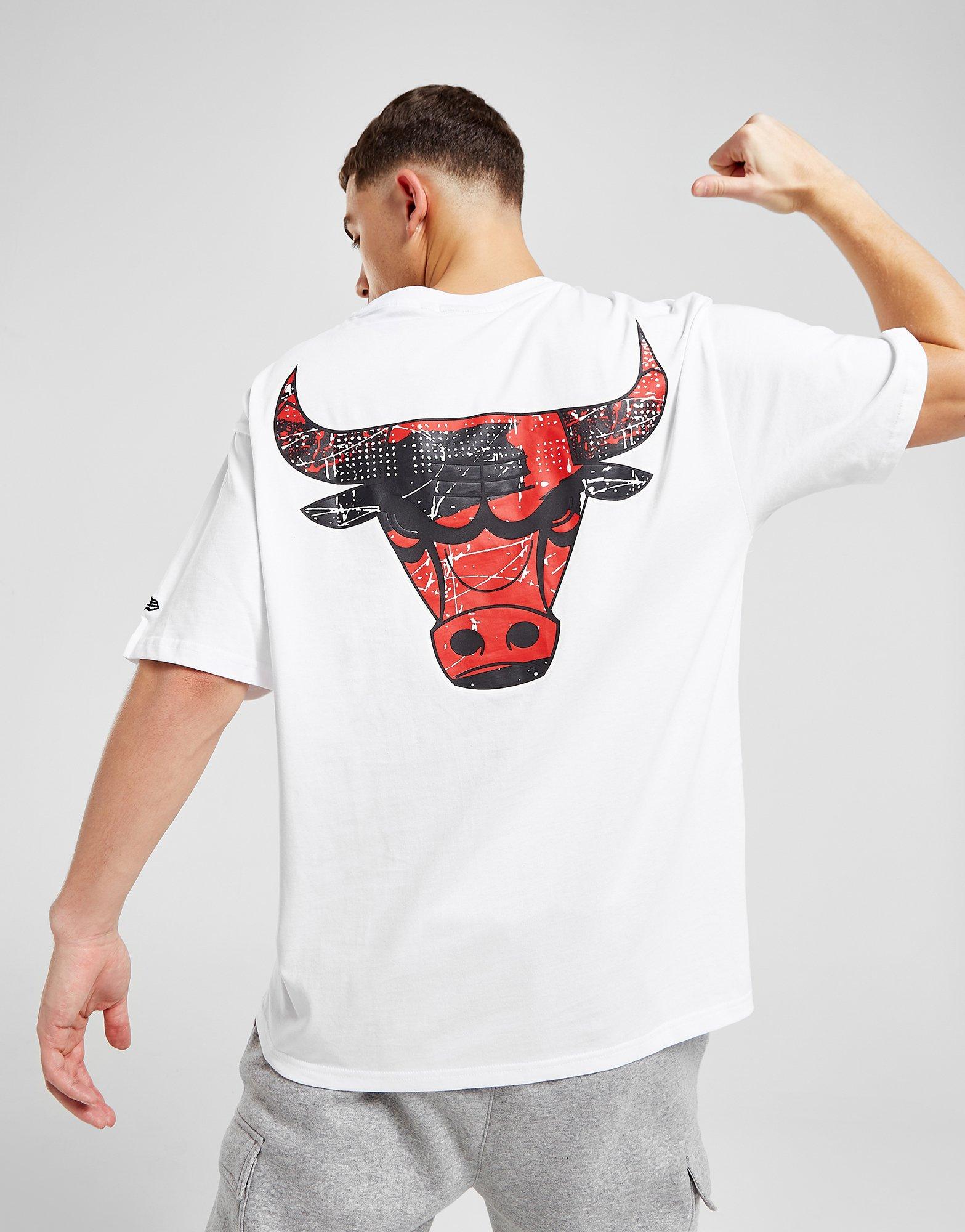New Era NBA Chicago Bulls oversized mesh t-shirt in white with logo print