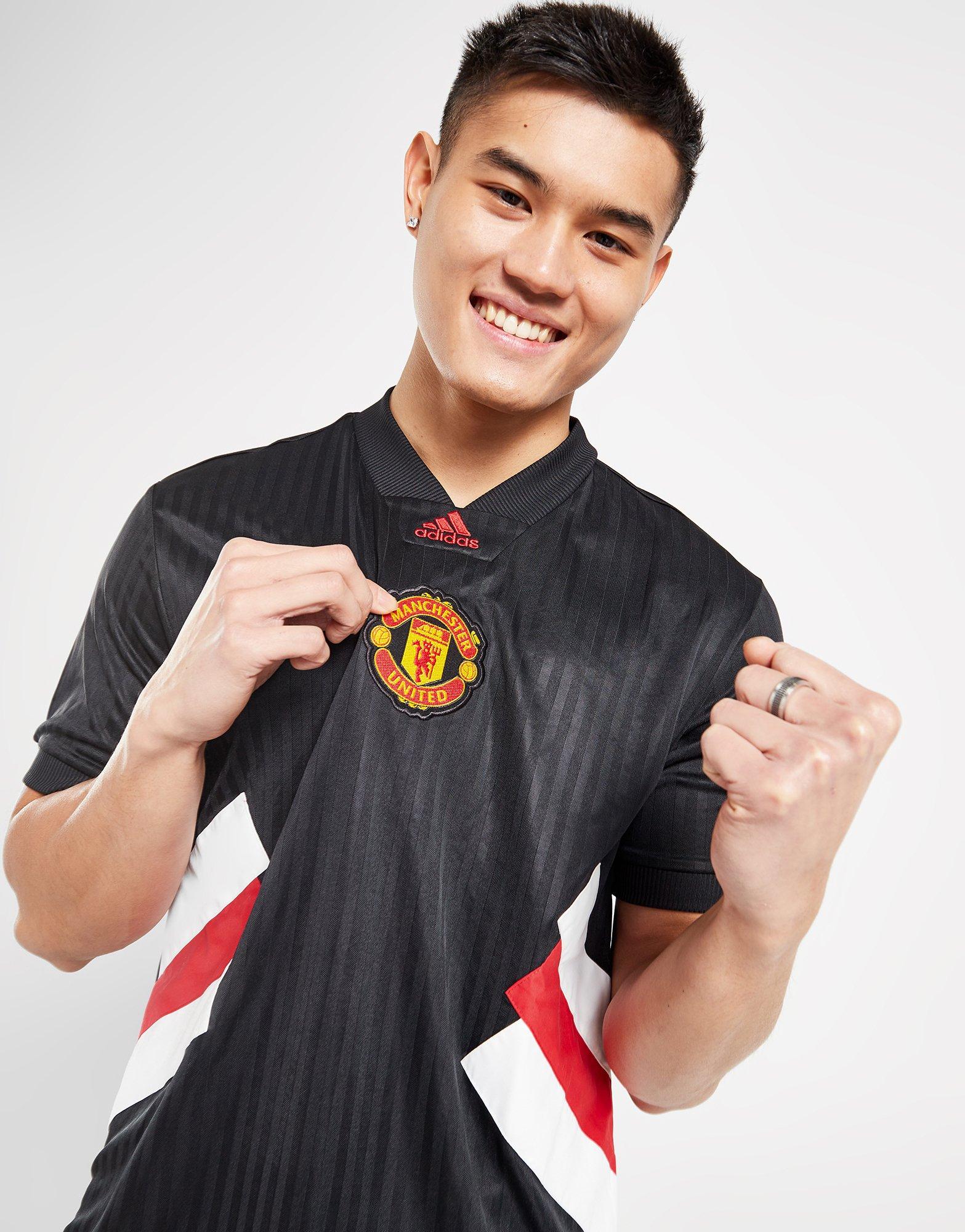 Black adidas Manchester United FC Icons Shirt | JD Sports UK