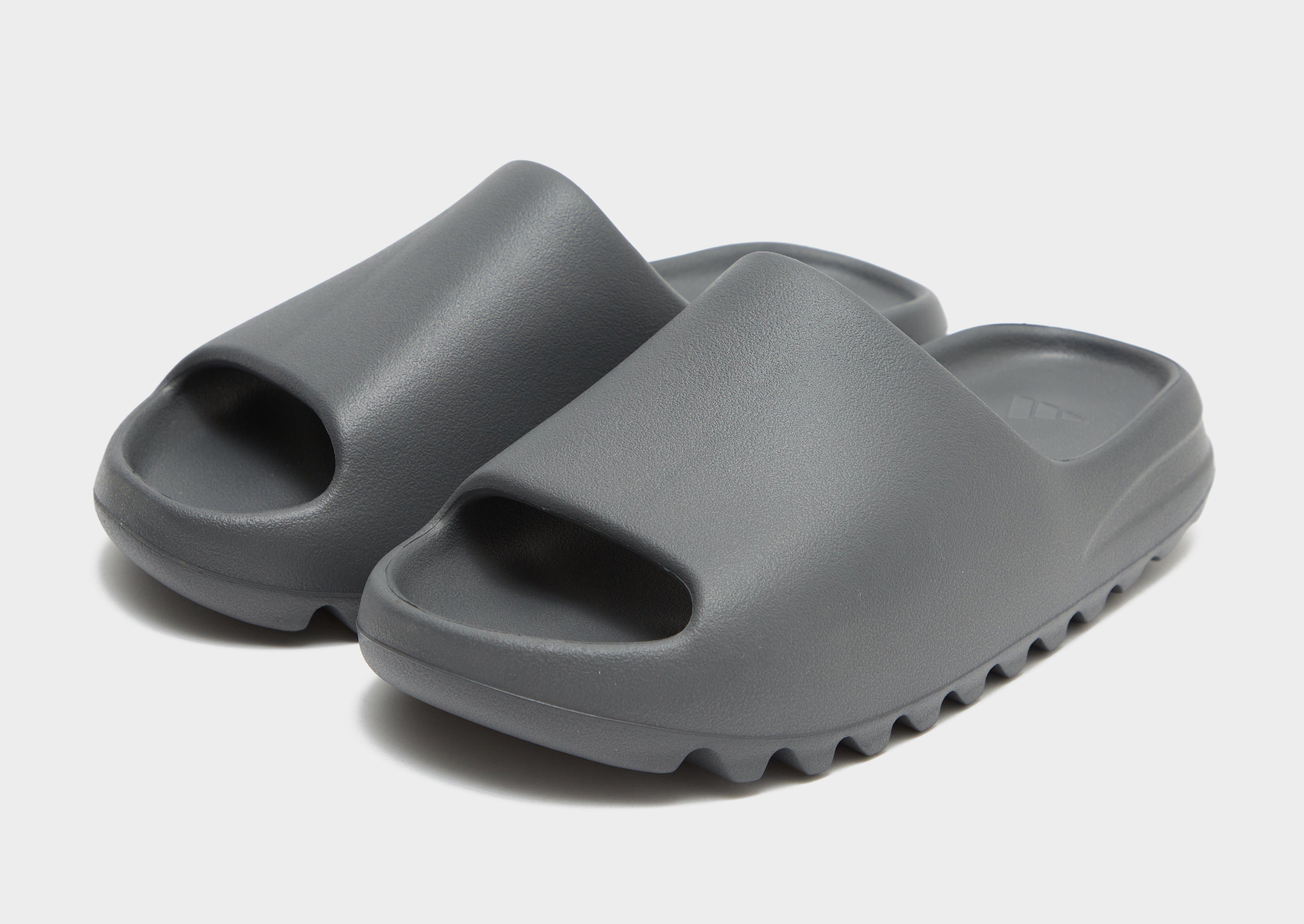 adidas YEEZY Slide
