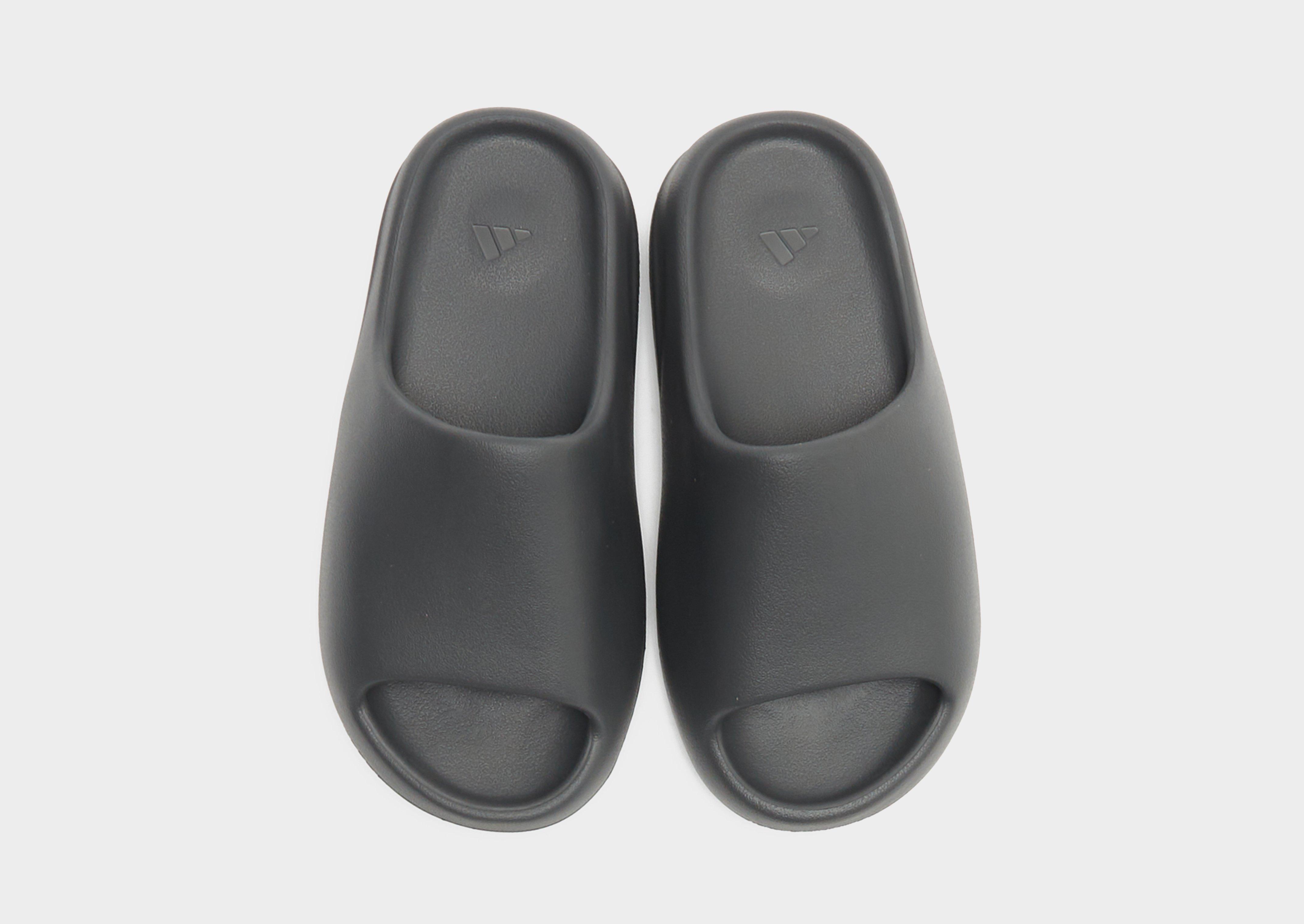 adidas YEEZY Slide Women's