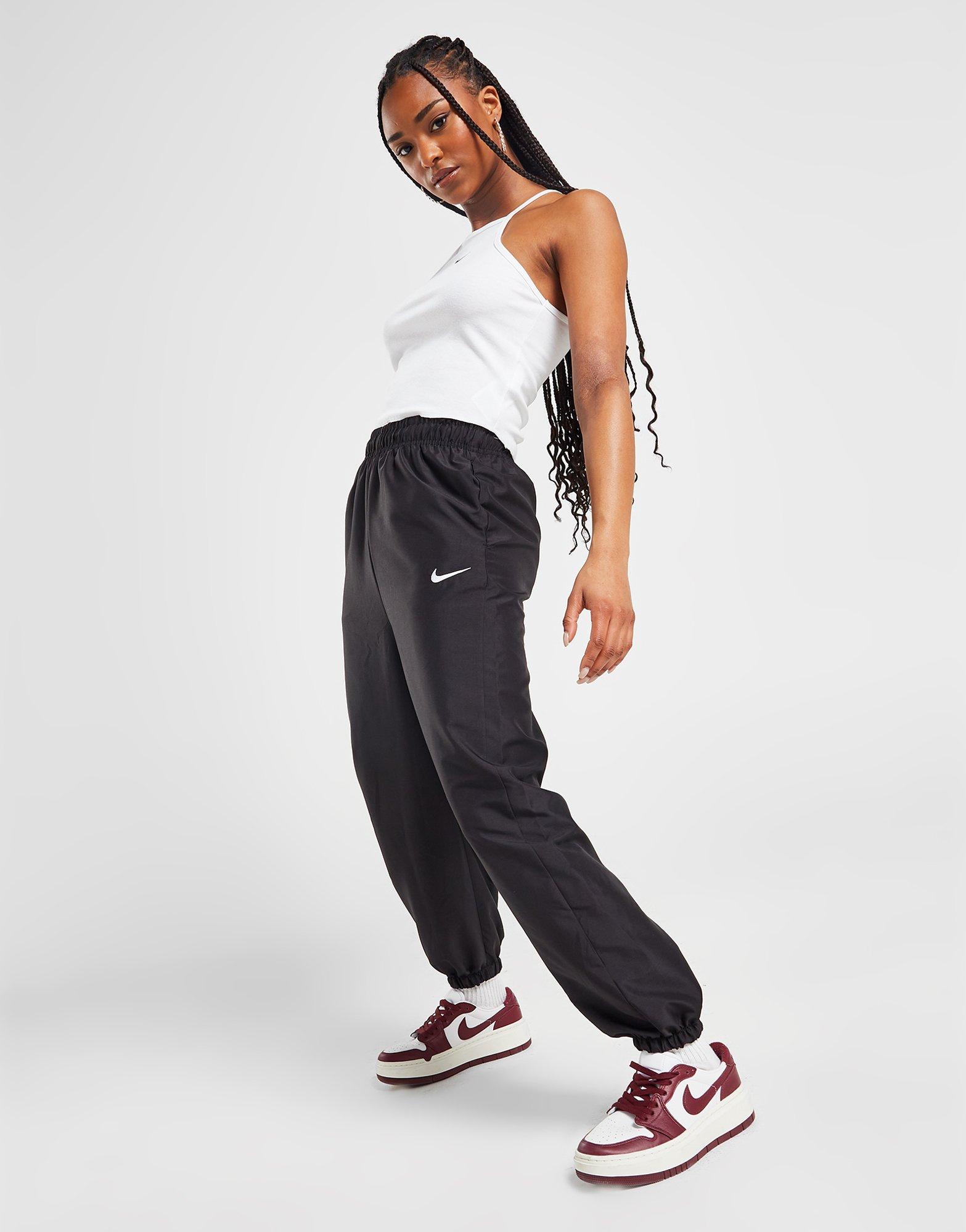 Nike women's best sale woven track pants