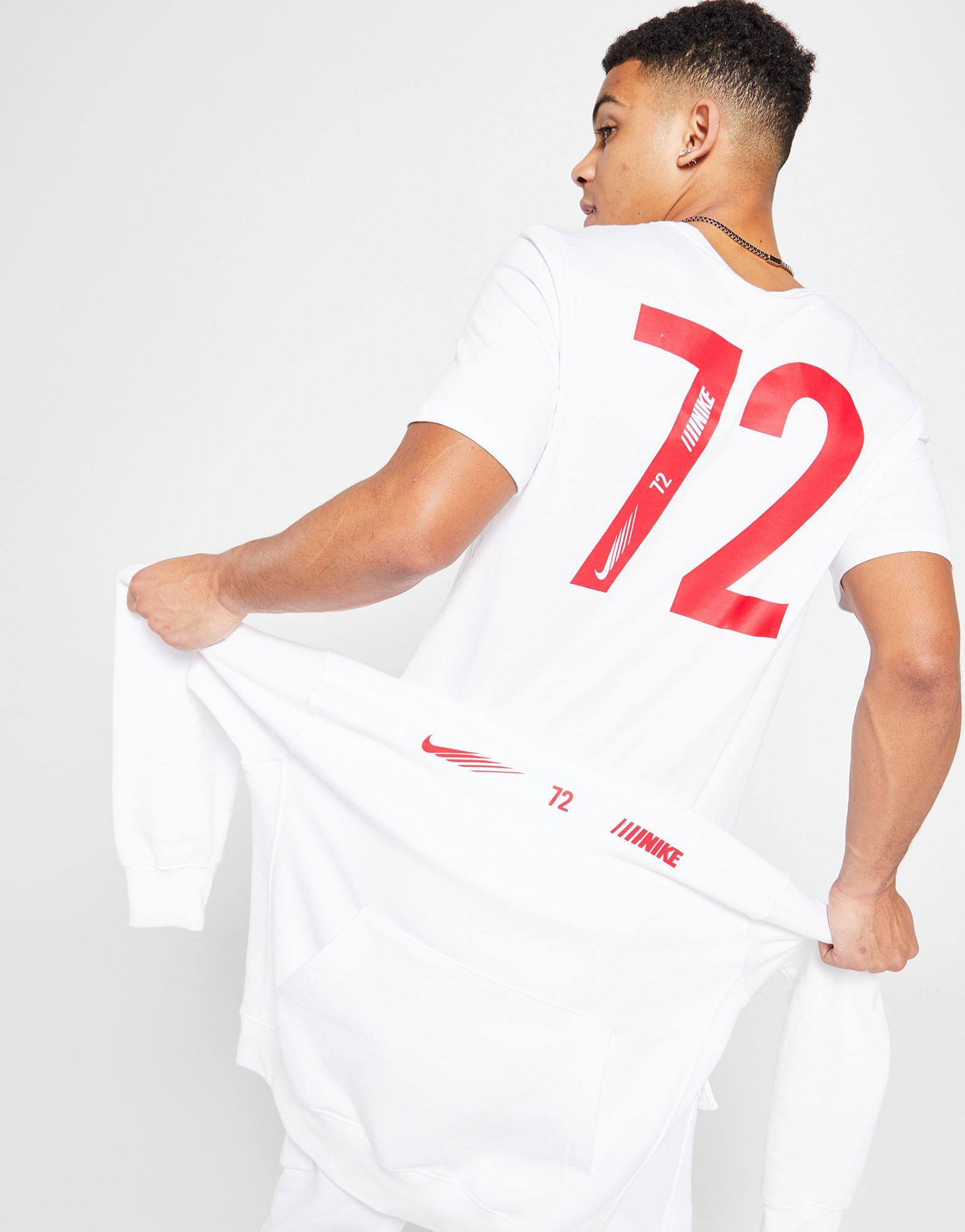 Nike Standard Issue T-Shirt Herren