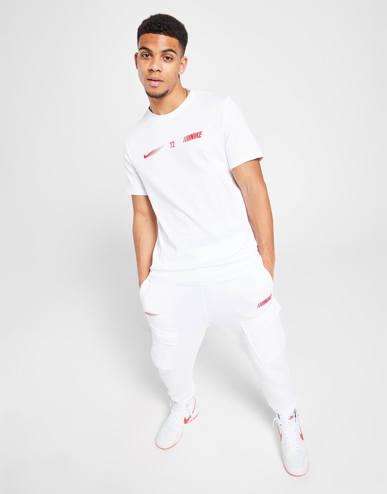 Nike Standard Issue T-Shirt Herren