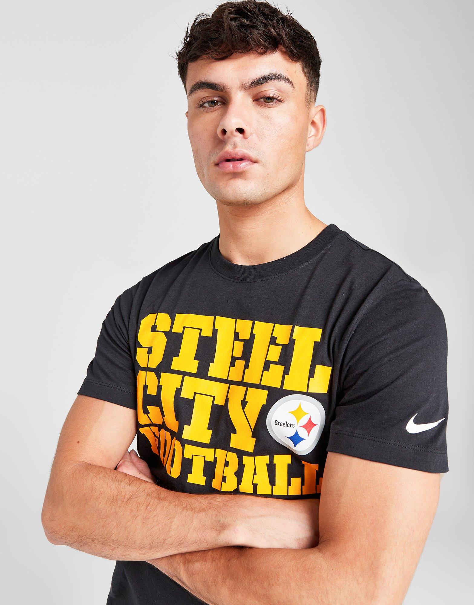 Pittsburgh Steelers TShirt, Trendy Vintage Retro Style NFL Unisex