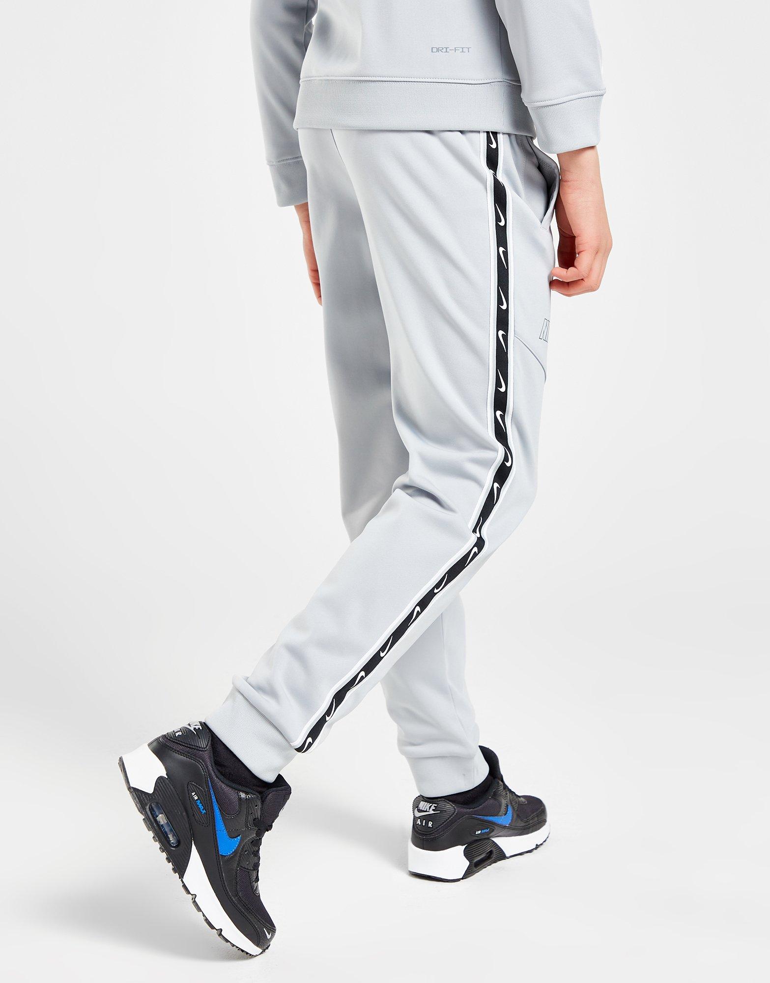 Nike hbr clearance taped track pant