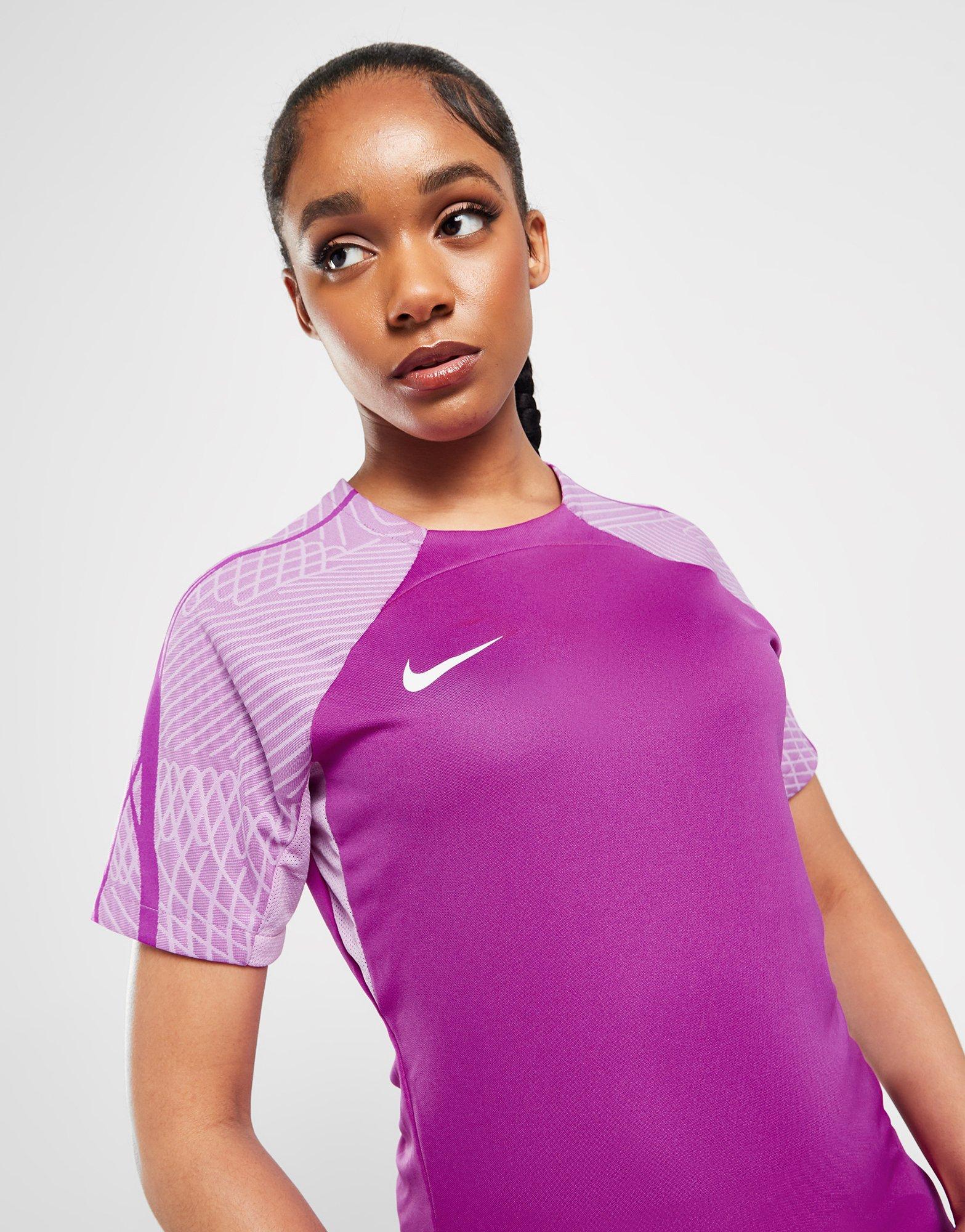 Nike Strike T-Shirt | research.engr.tu.ac.th