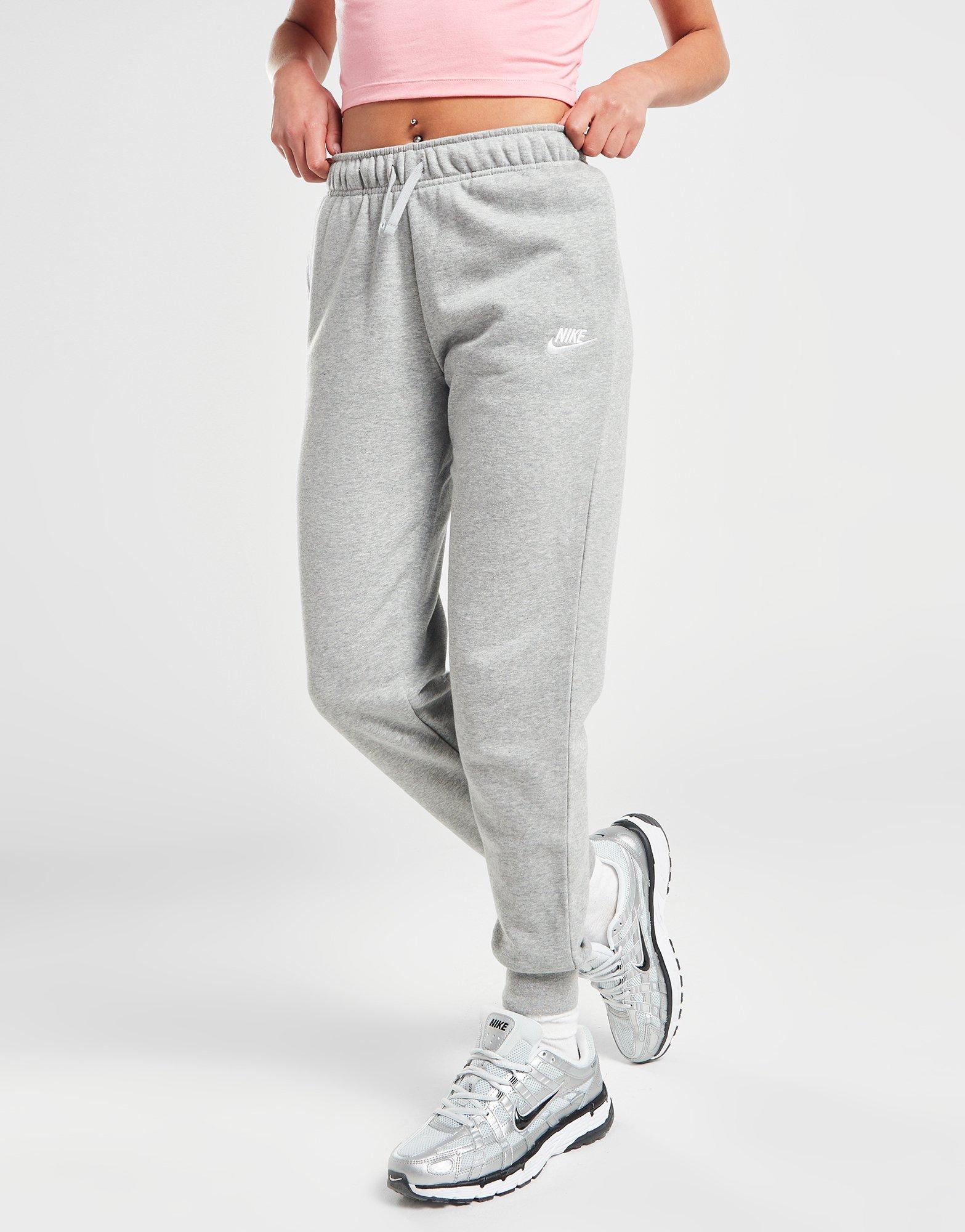 Nike Pantalon de jogging Taille mi-haute Sportswear Club Femme Blanc- JD  Sports France