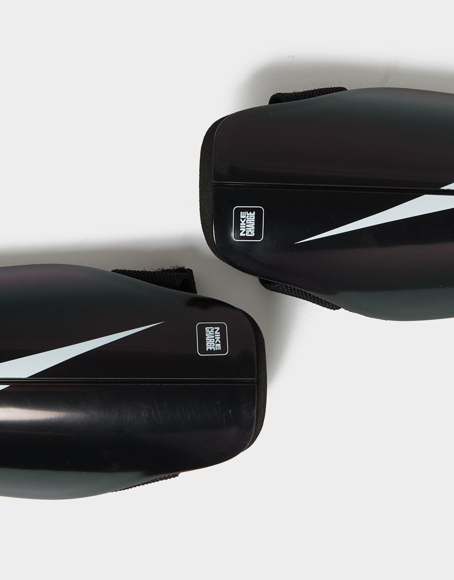 Nike Charge Shinpads Junior