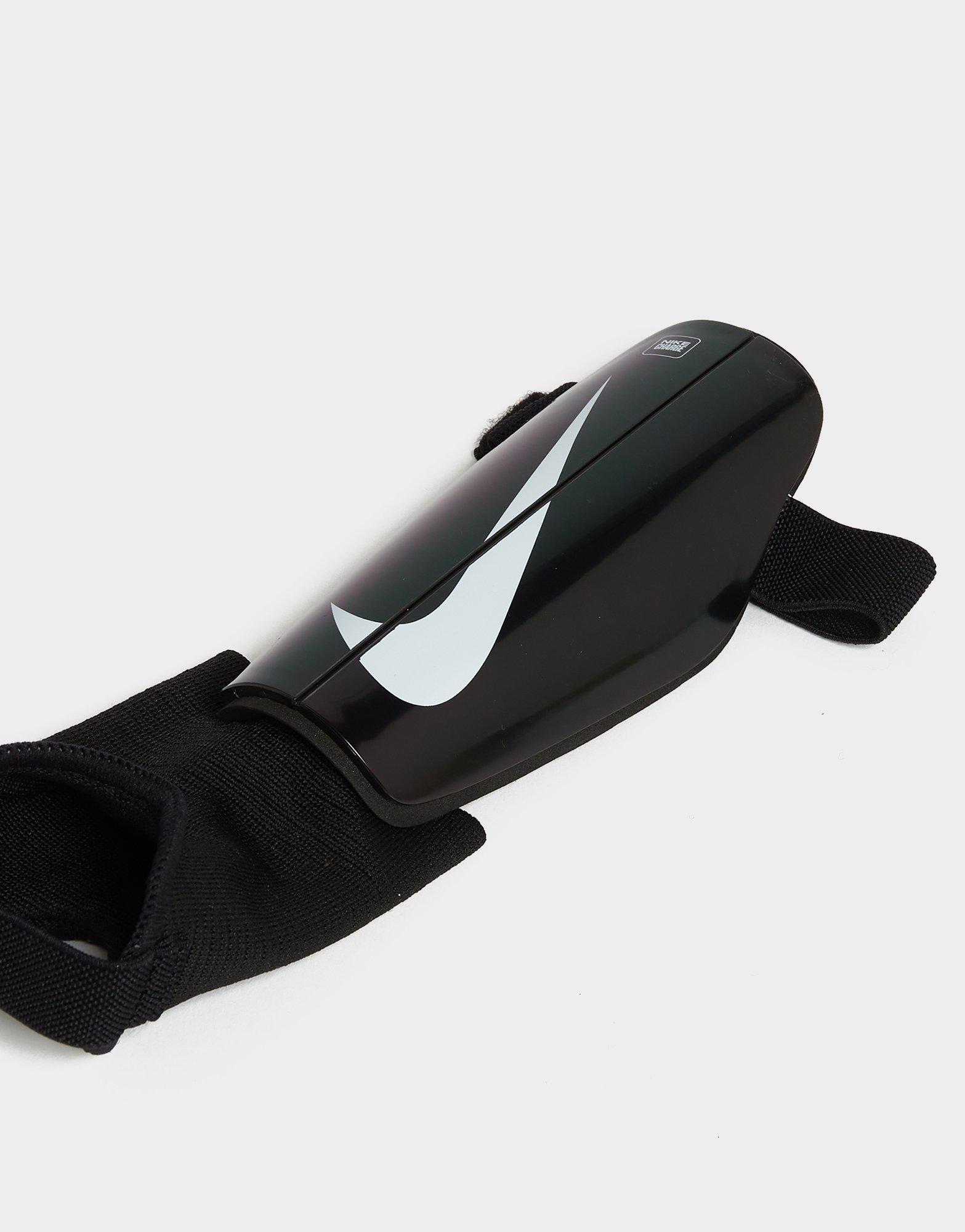 Nike Charge Shinpads Junior