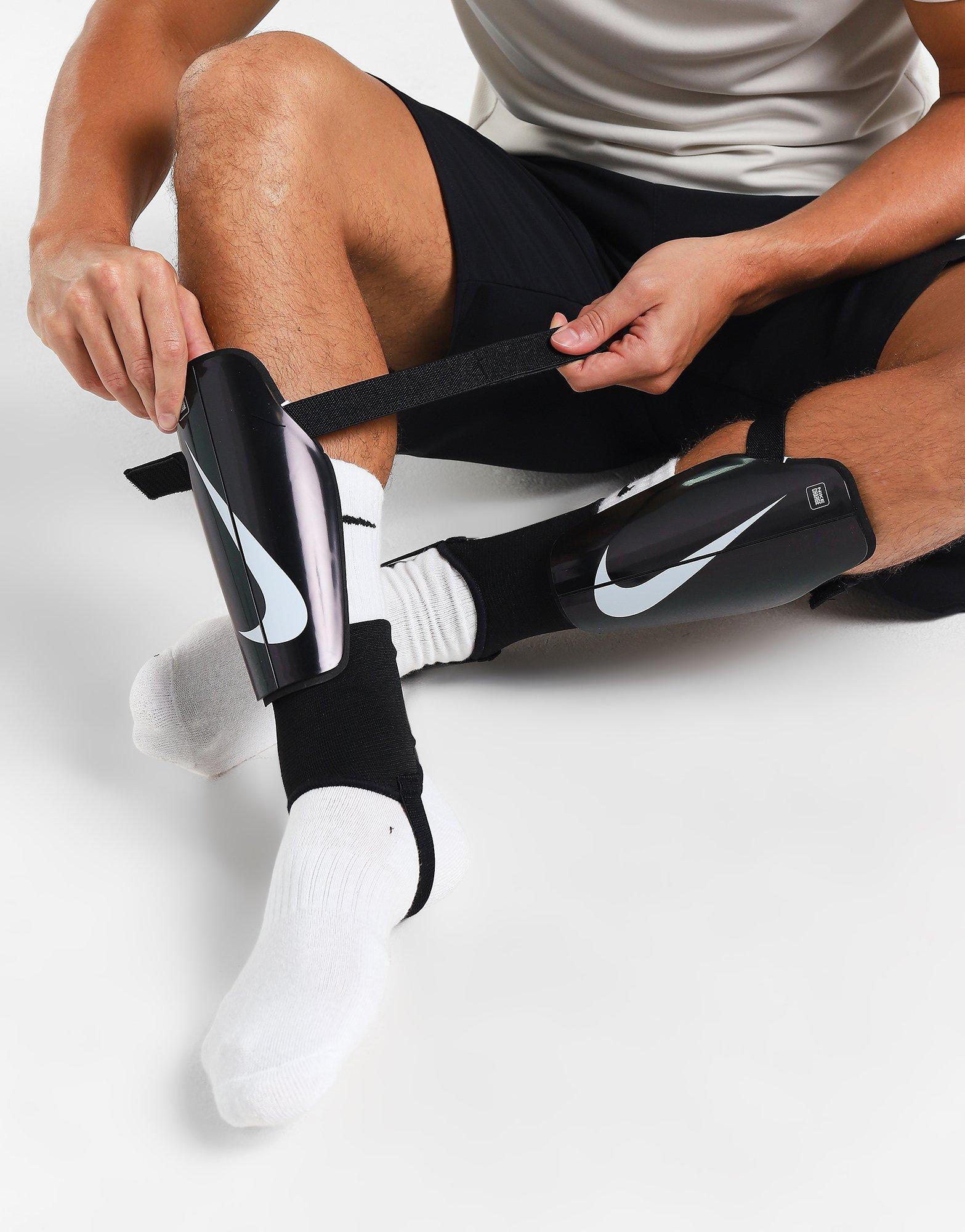 Black nike hot sale shin pads