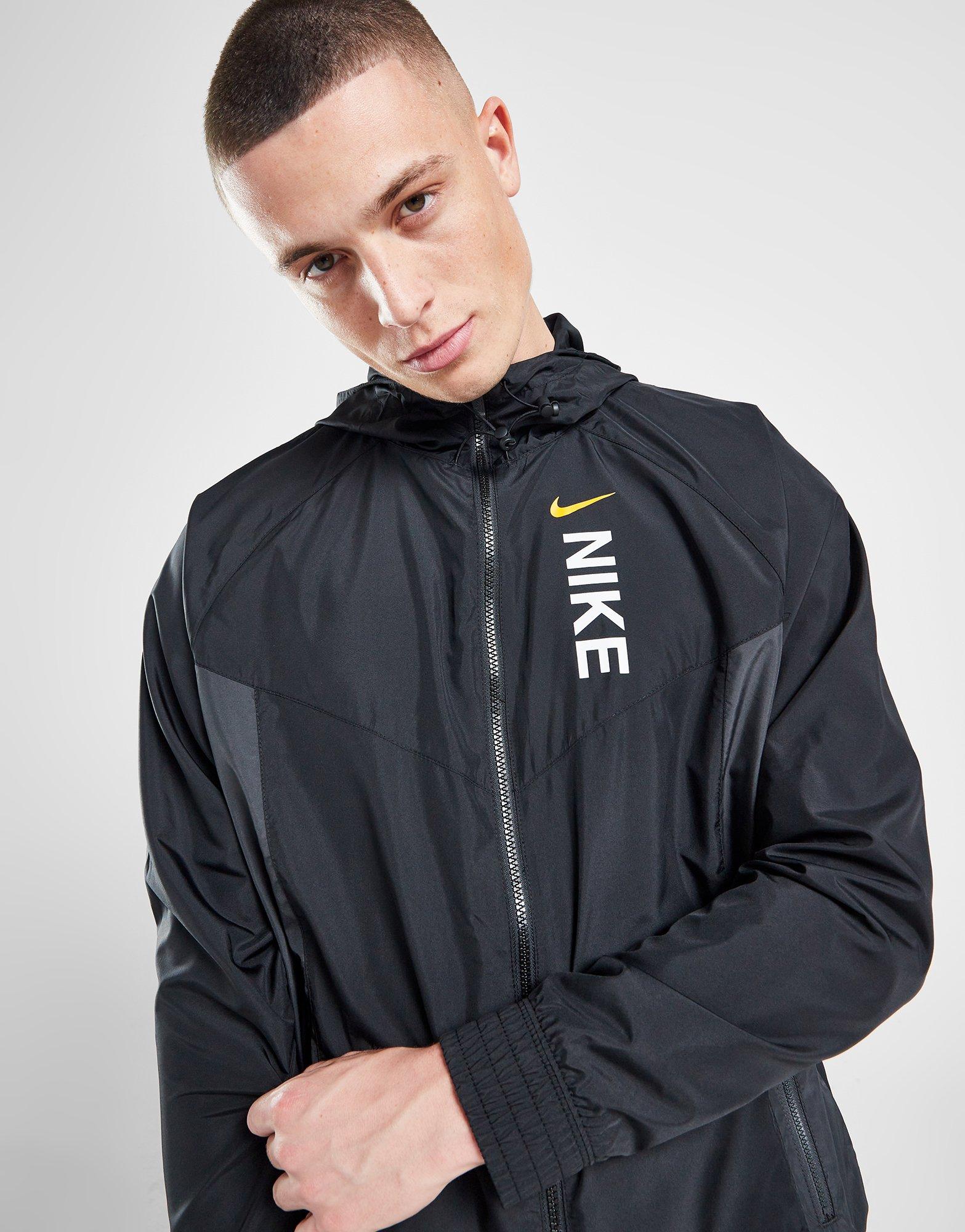 Nike sports runner outlet windbreaker