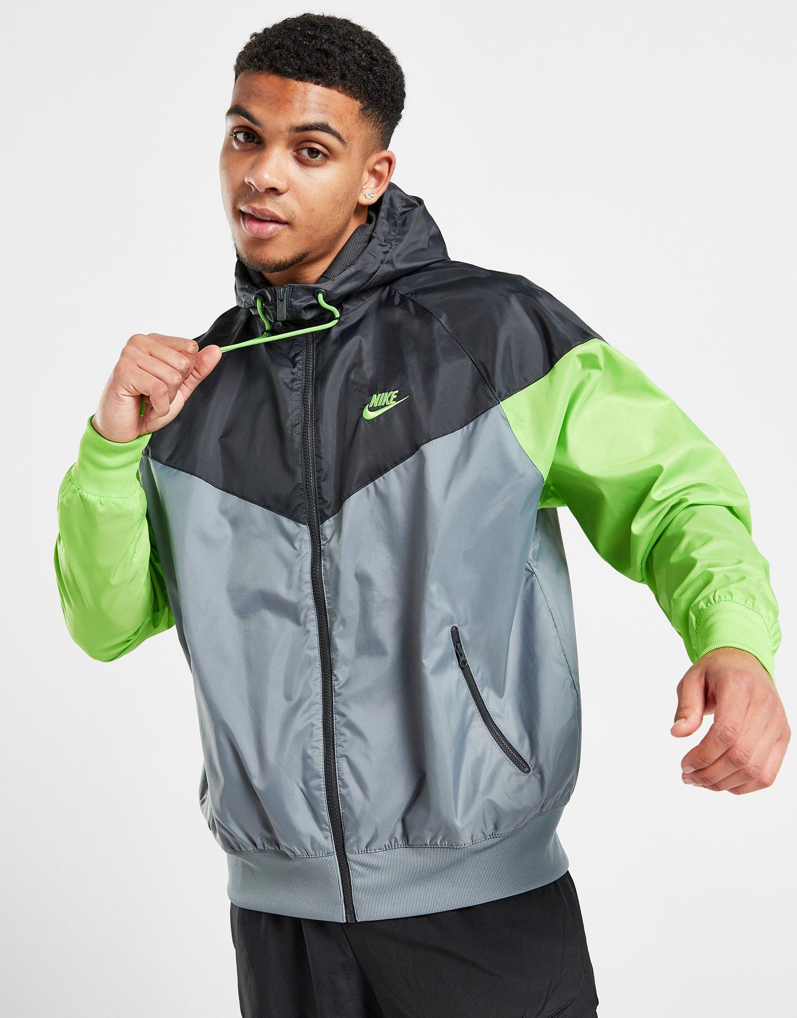 Nike Windrunner Lightweight Jacket