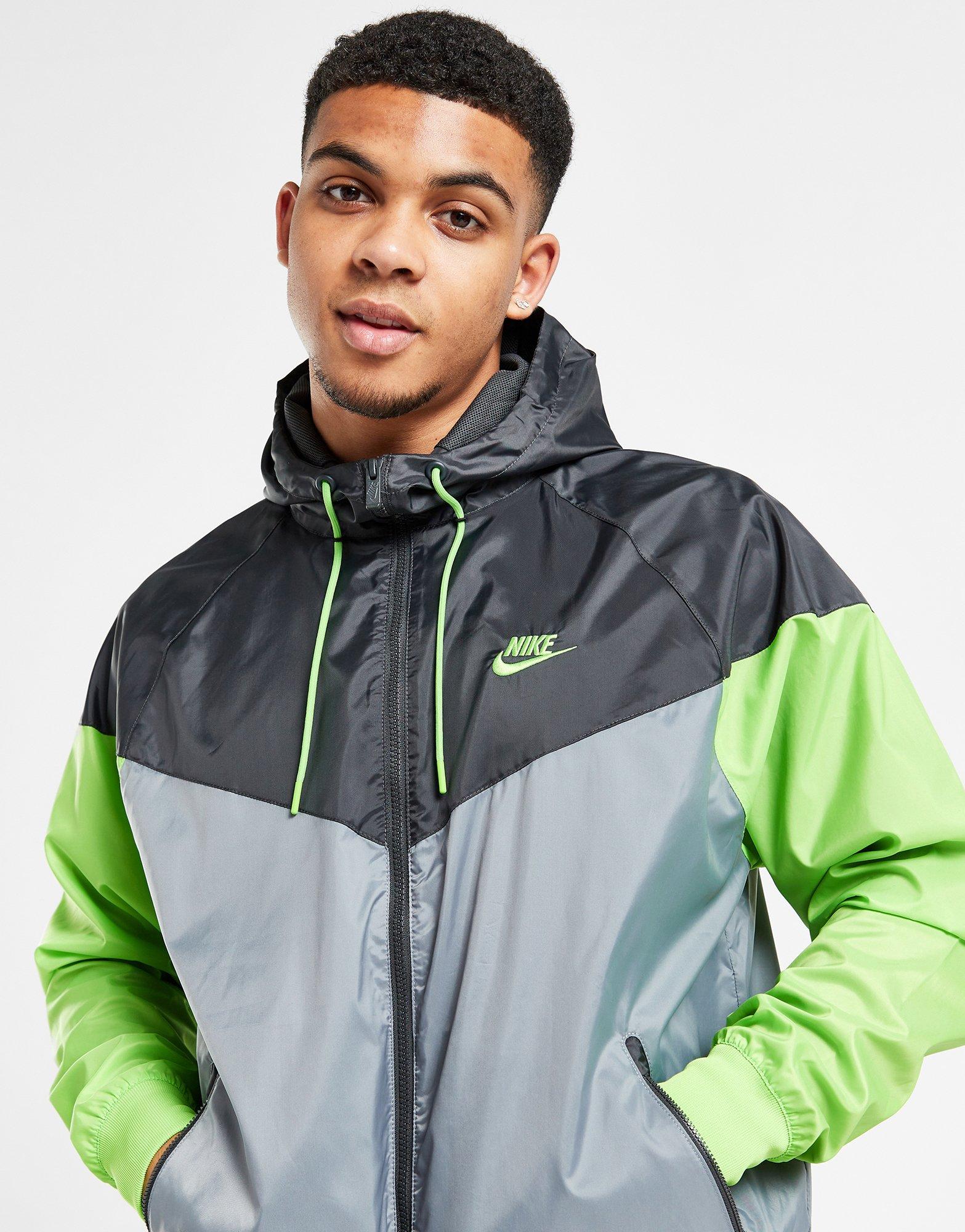 Nike Windrunner Lightweight Jacket
