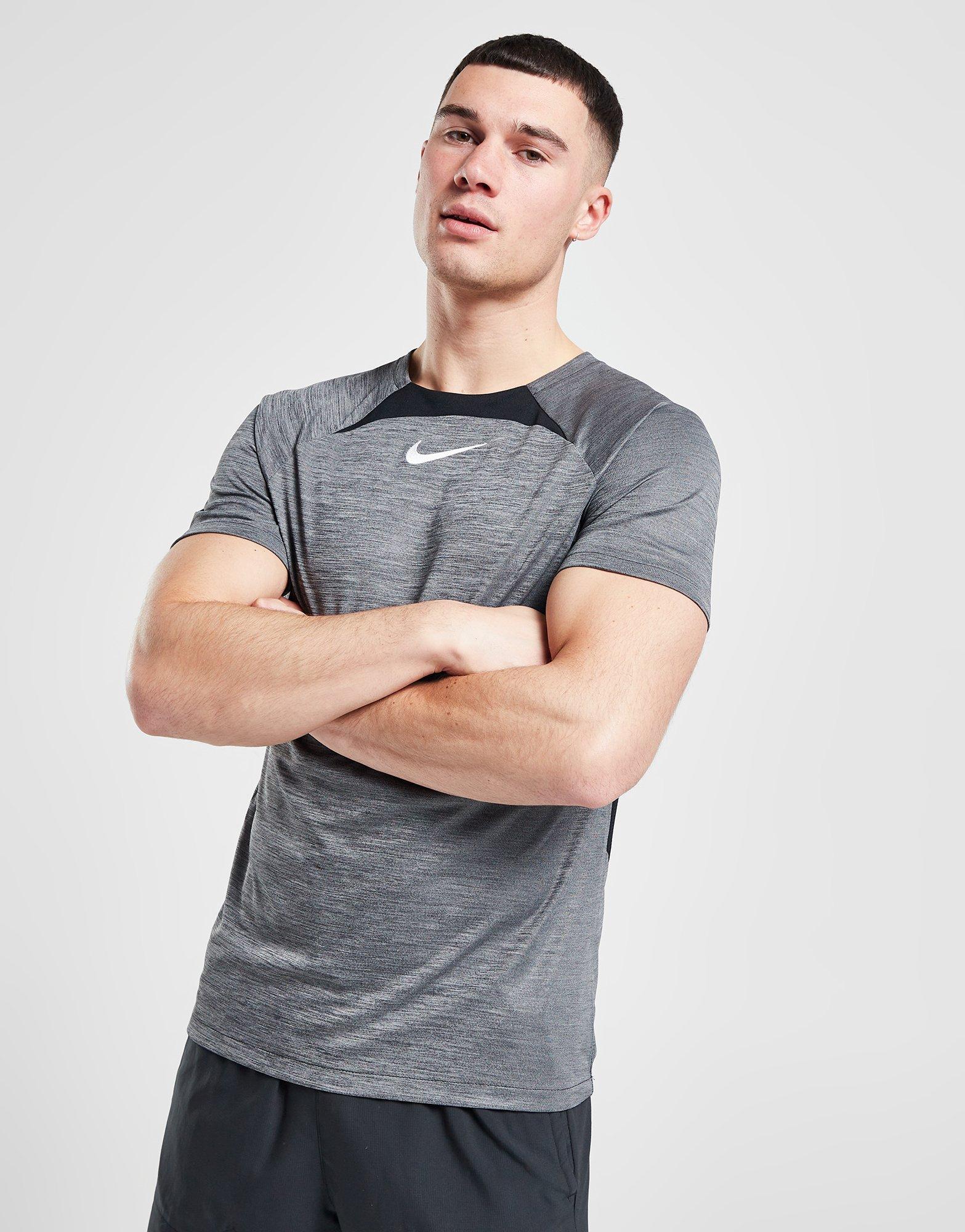 Nike Academy Pro T-Shirt