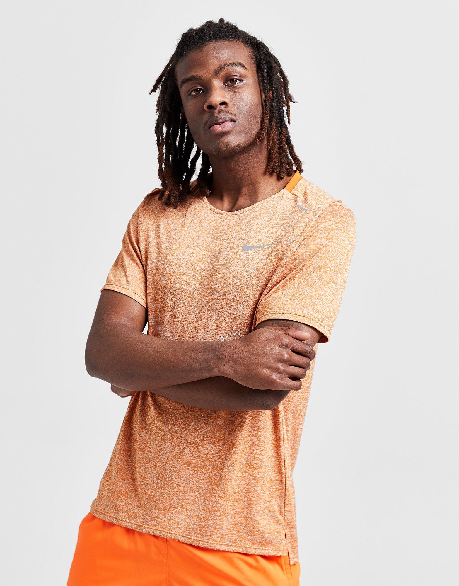 Orange nike deals t shirt