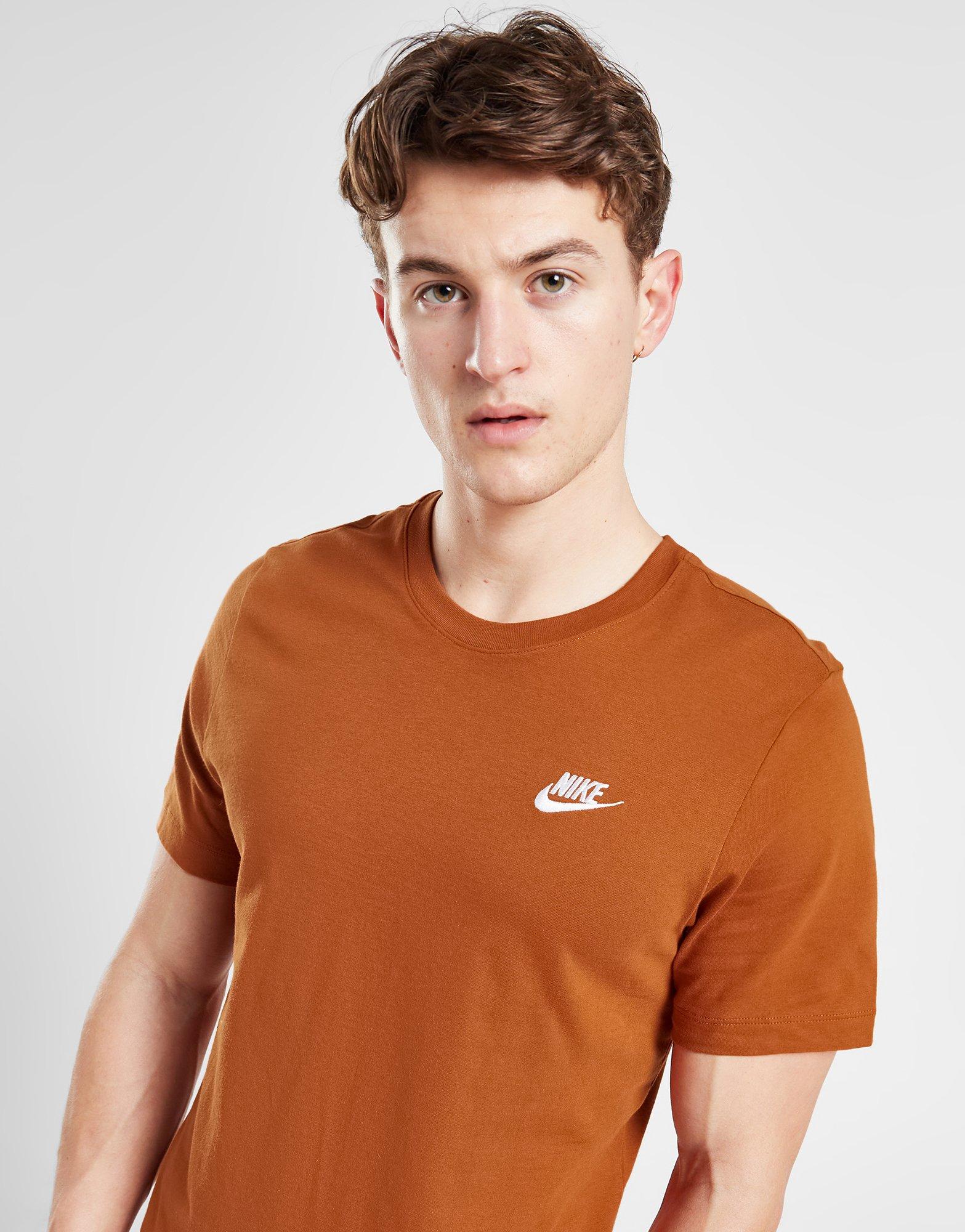 Nike Sportswear Club T-Shirt