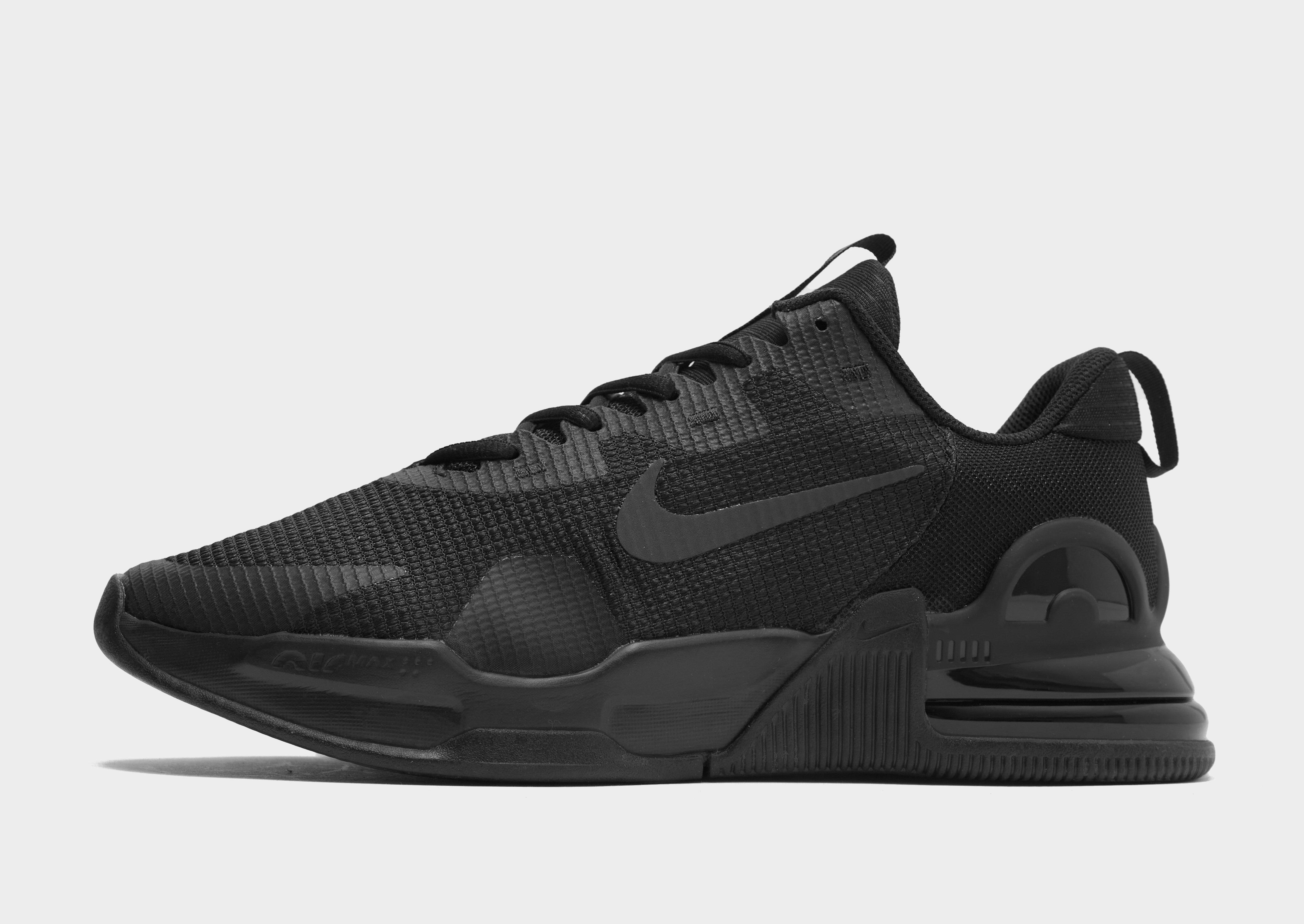 Nike air 2024 max black trainers