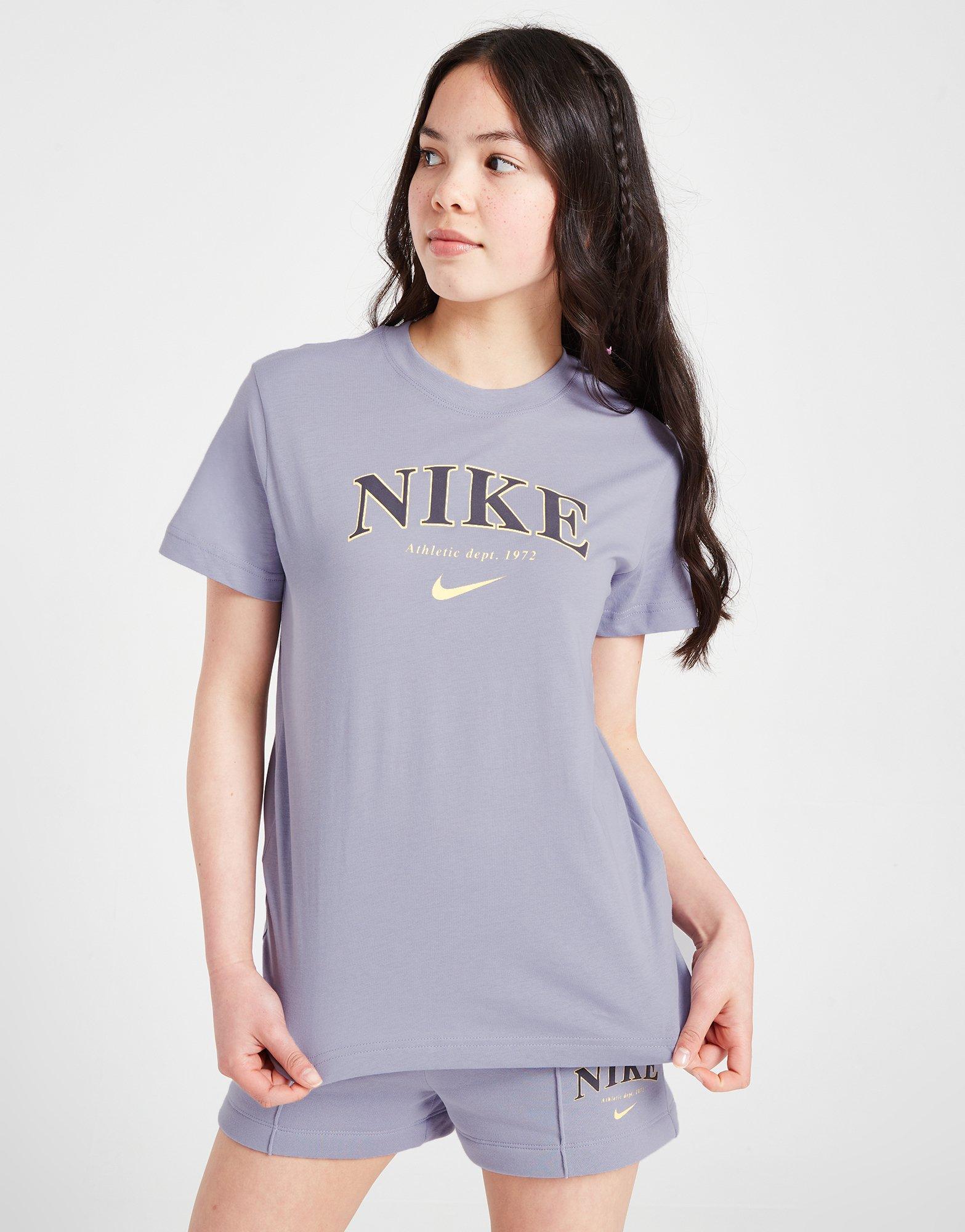 Nike Girls' Trend Boyfriend T-Shirt Kinder