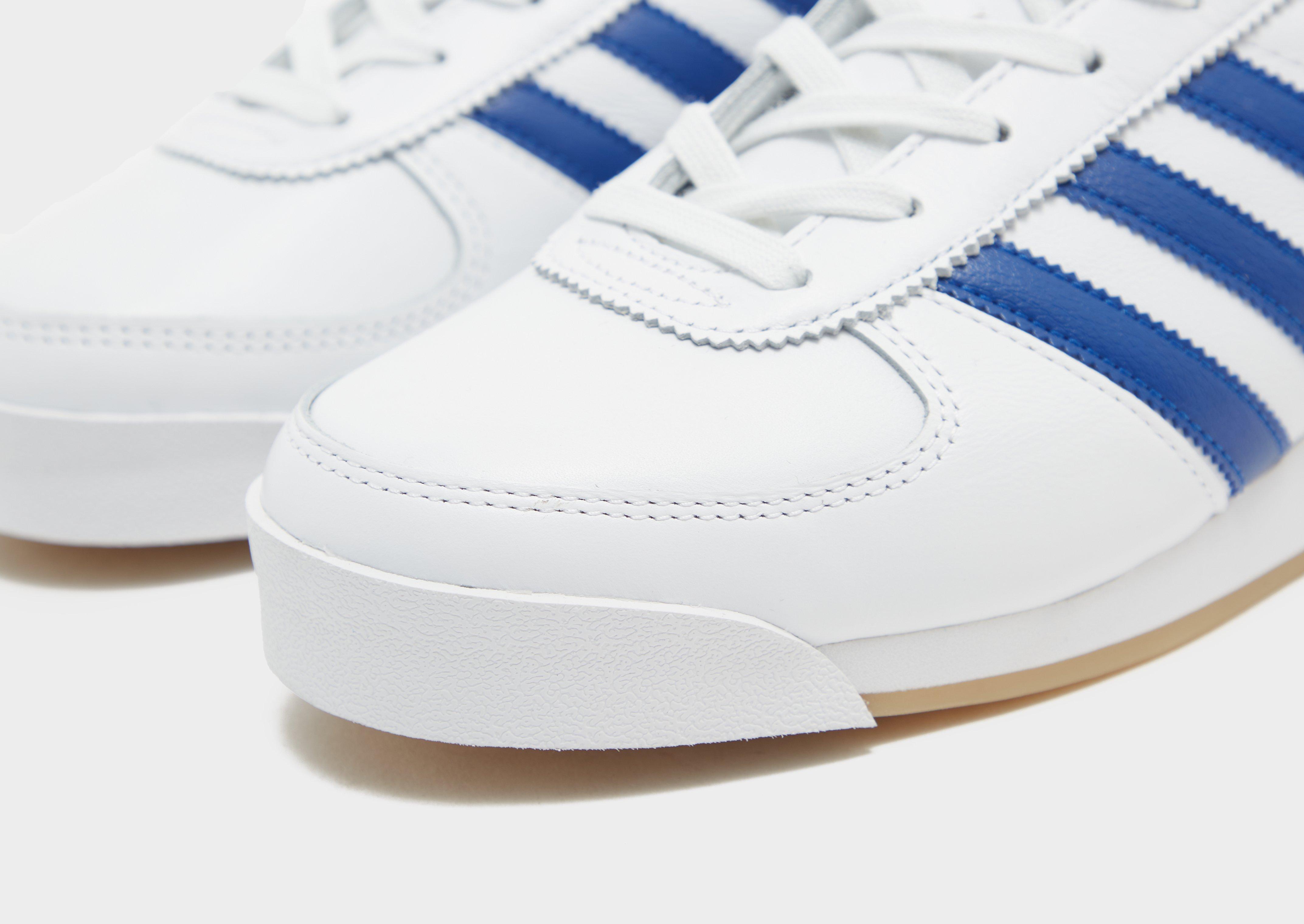 White adidas Originals AS 520 | JD Sports UK