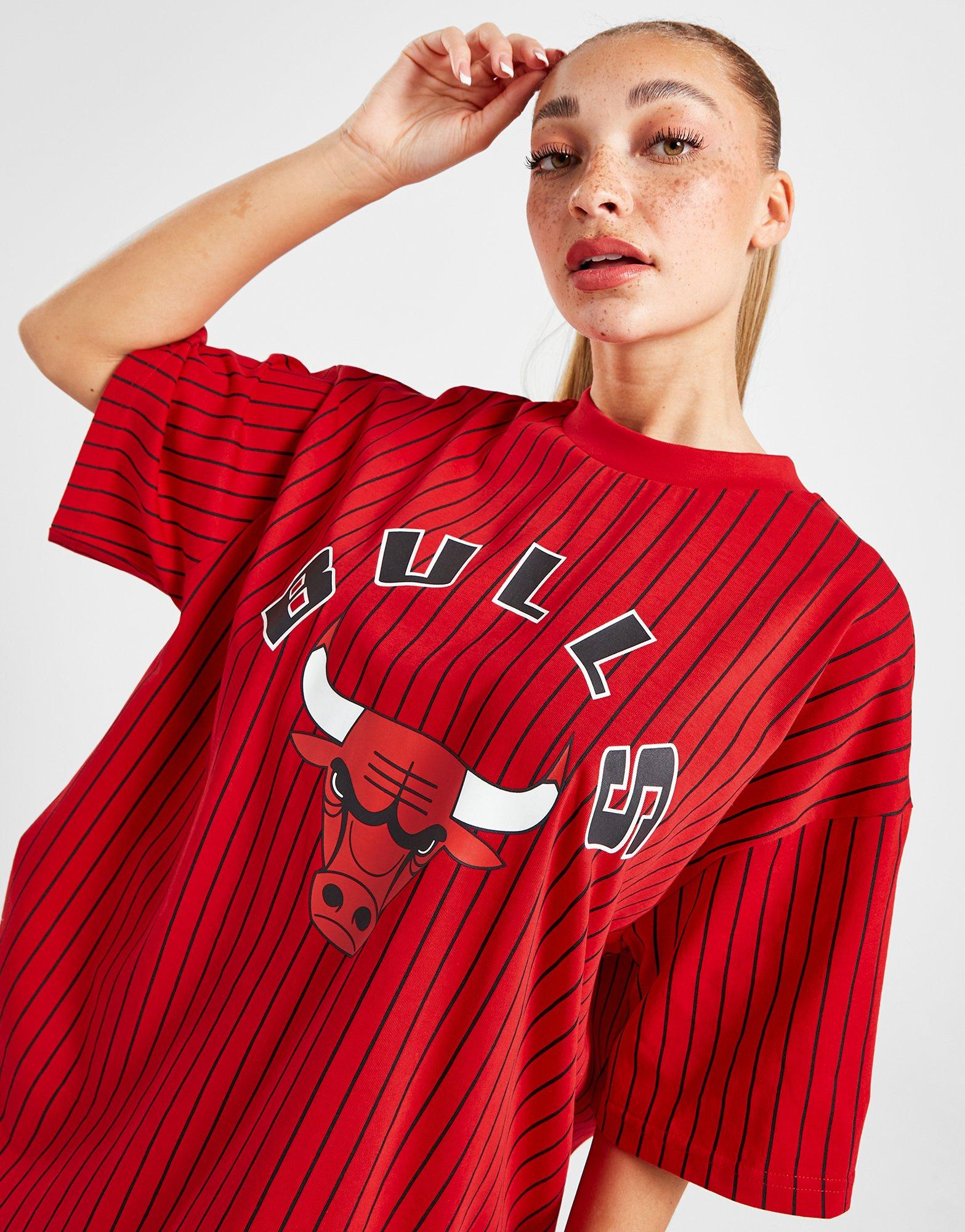 Red New Era NBA Chicago Bulls Pinstripe T-Shirt