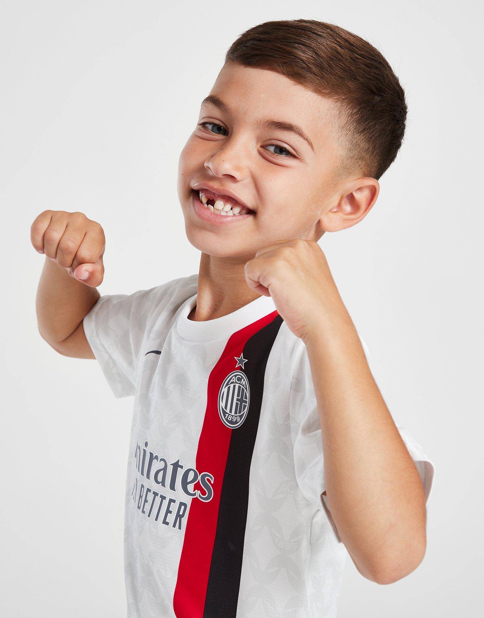 Completo Away AC Milan 23/24 per bimbi ai primi passi