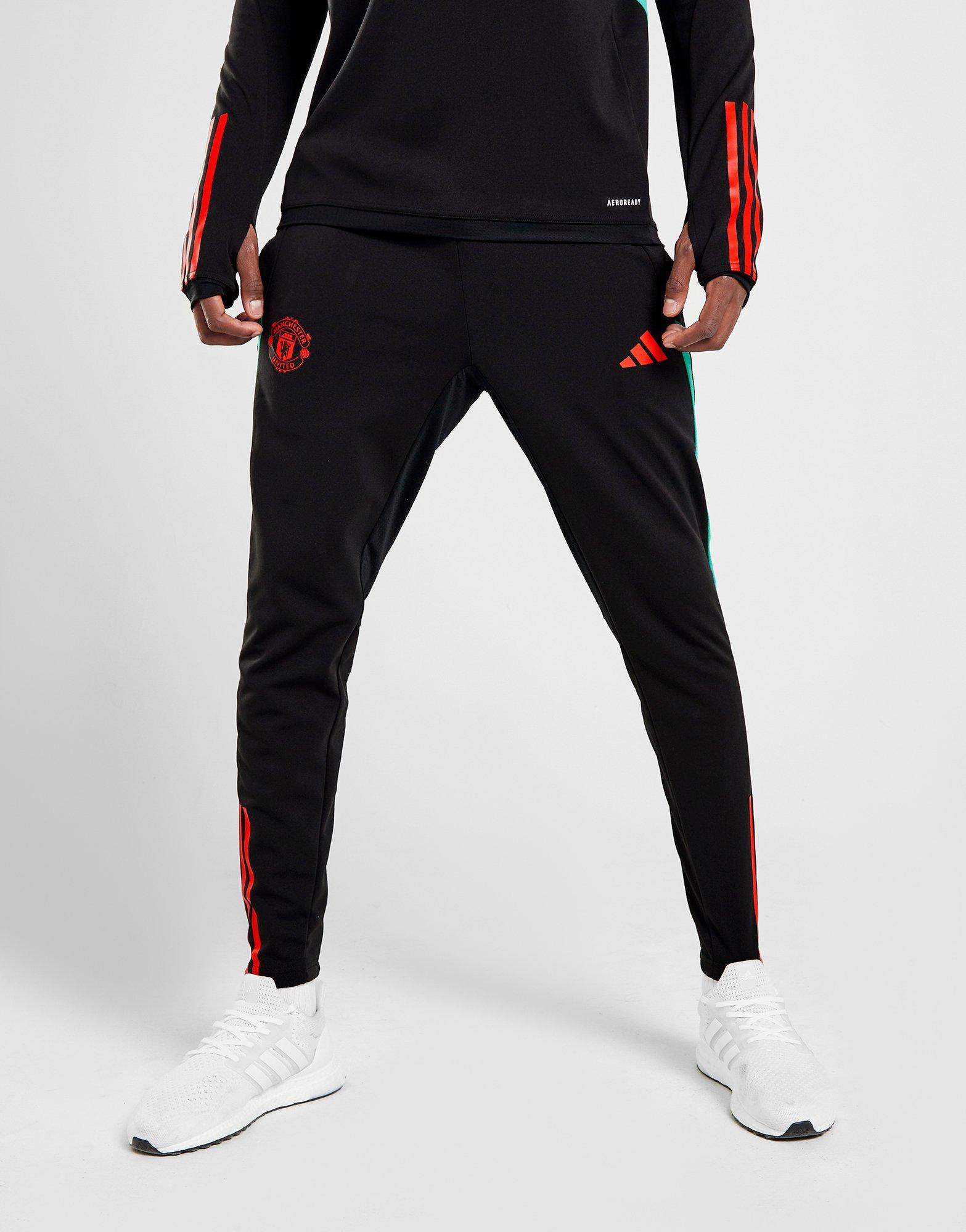 Man united hot sale training pants