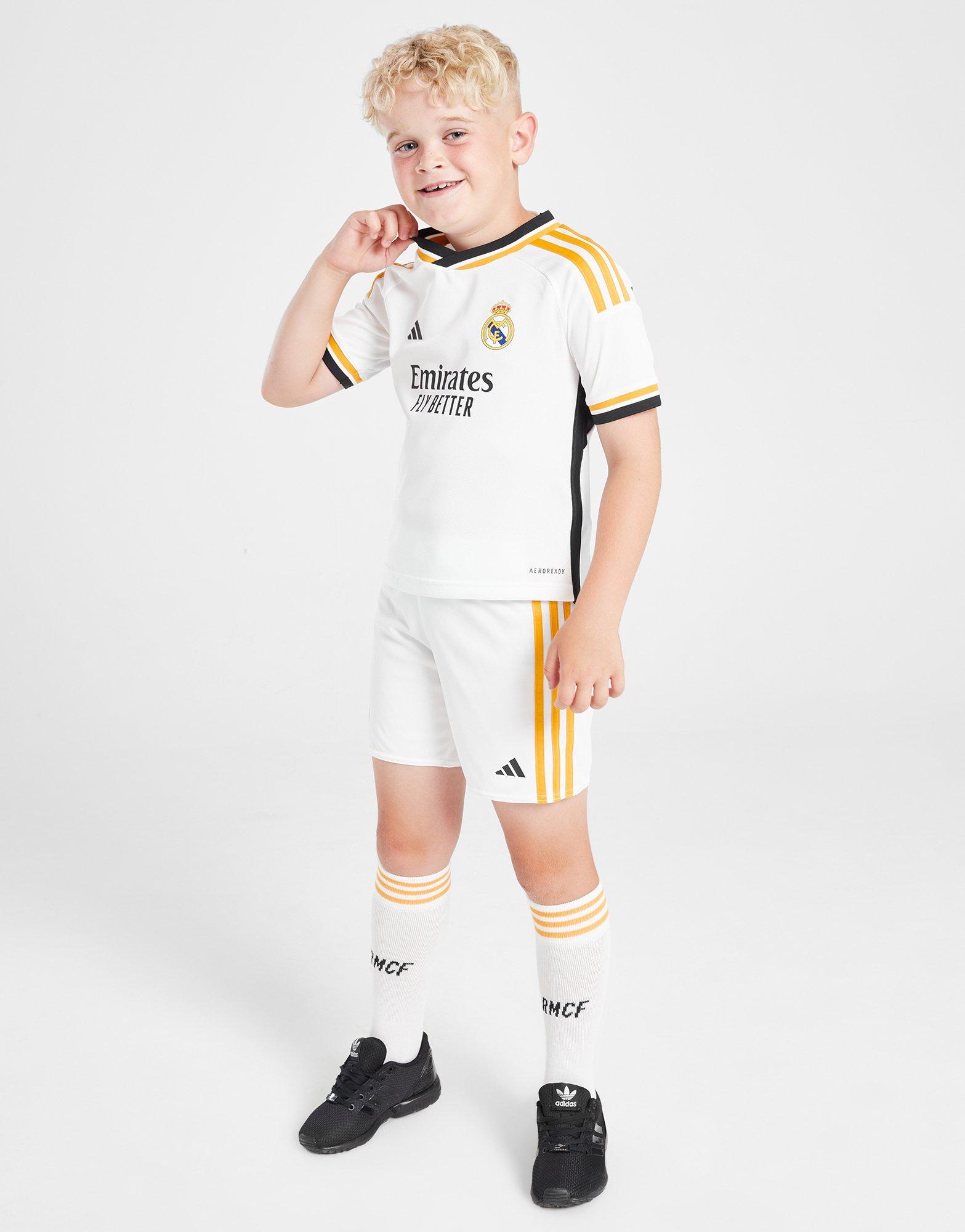 Conjunto adidas Real Madrid CF Primera Equipación 2023-2024 Bebé White -  Fútbol Emotion