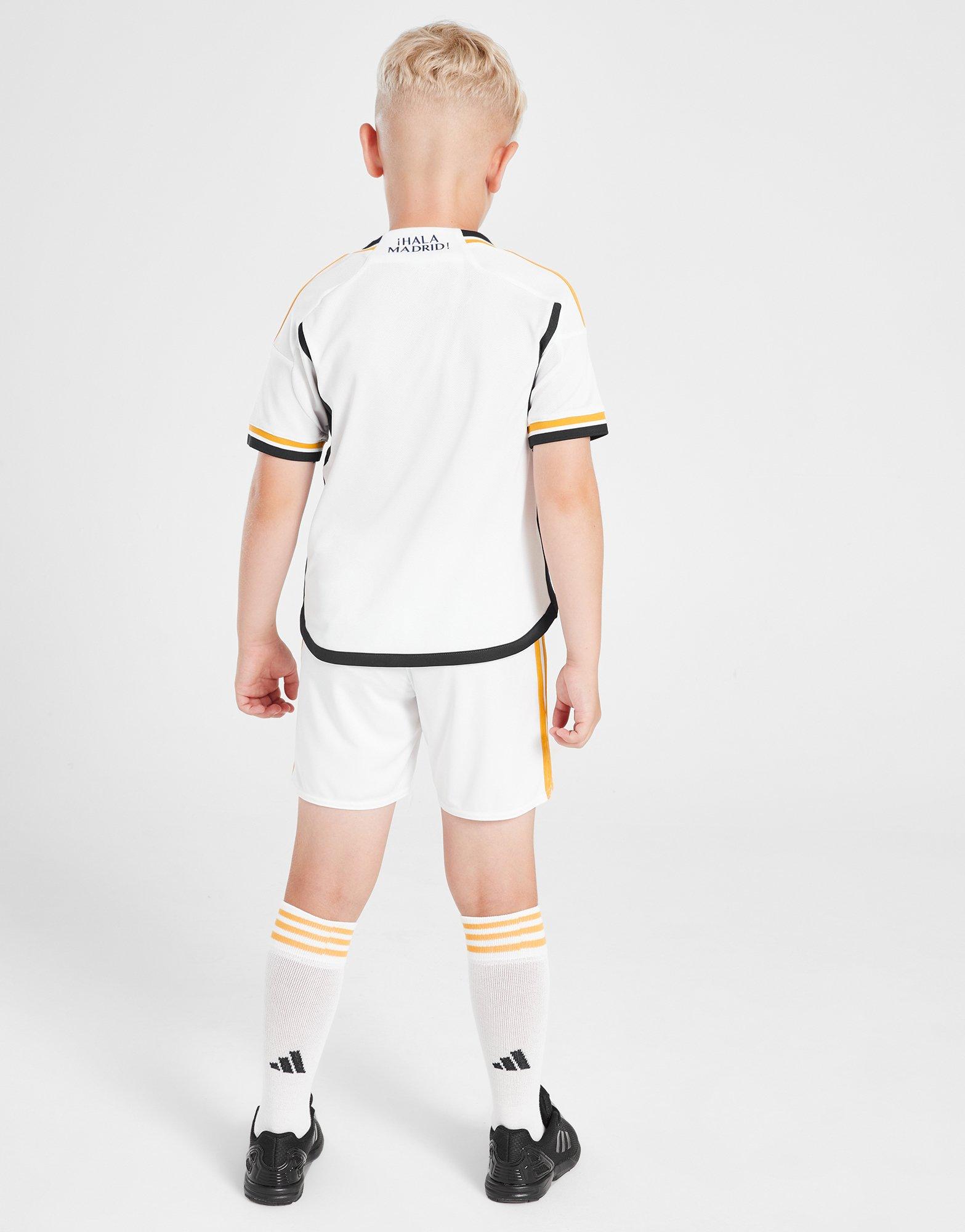 Conjunto adidas Real Madrid CF Primera Equipación 2023-2024 Bebé White -  Fútbol Emotion