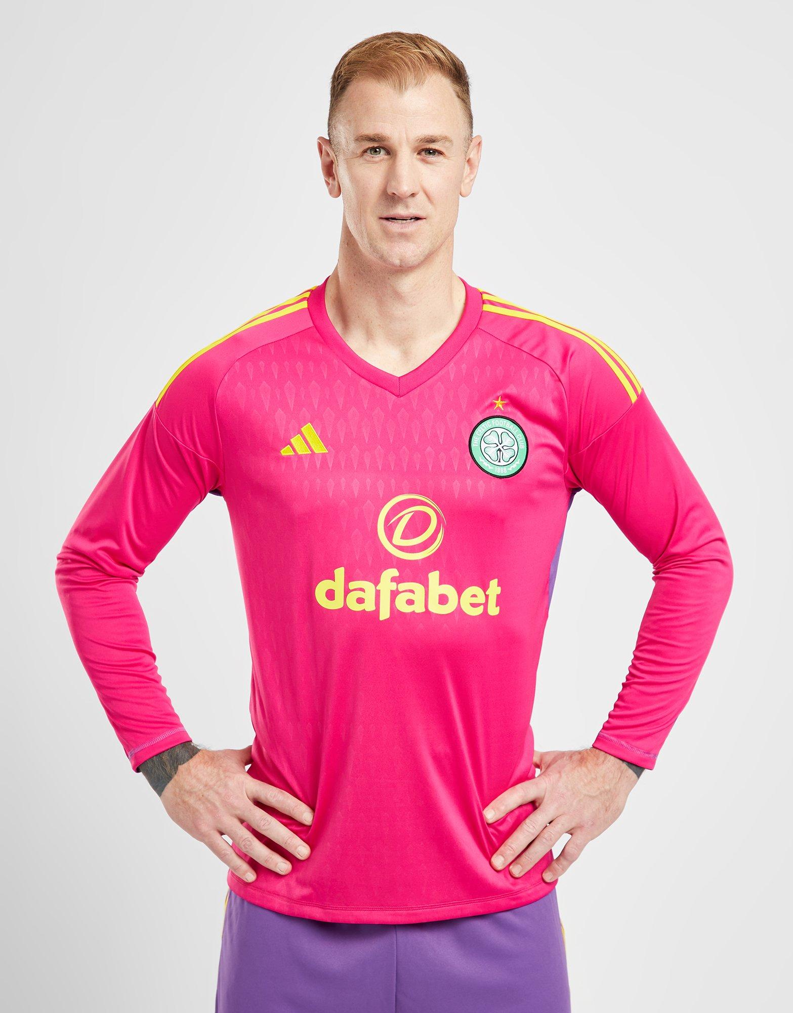 Fc pink cheap goalkeeper kit