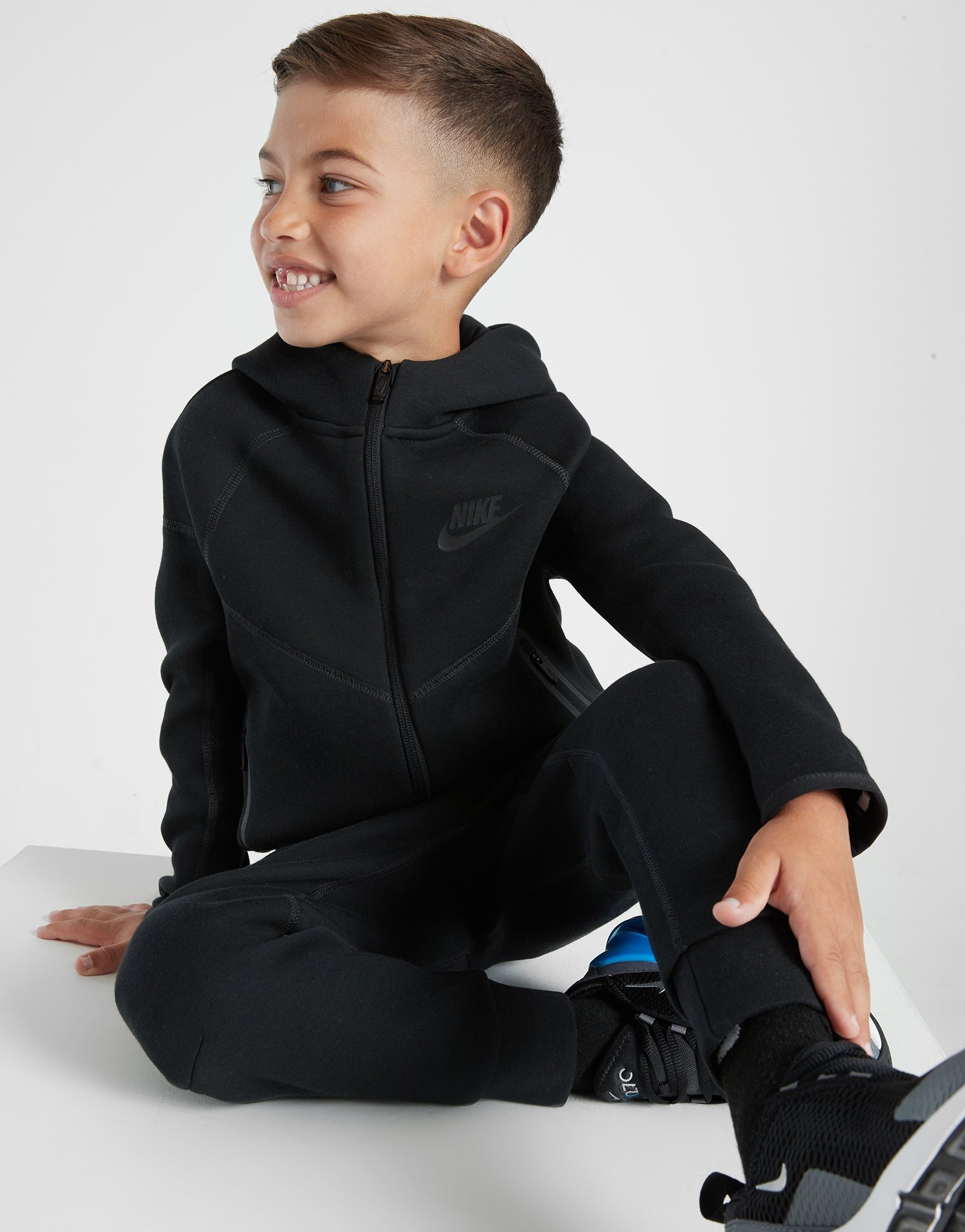 jd nike tech fleece tracksuit