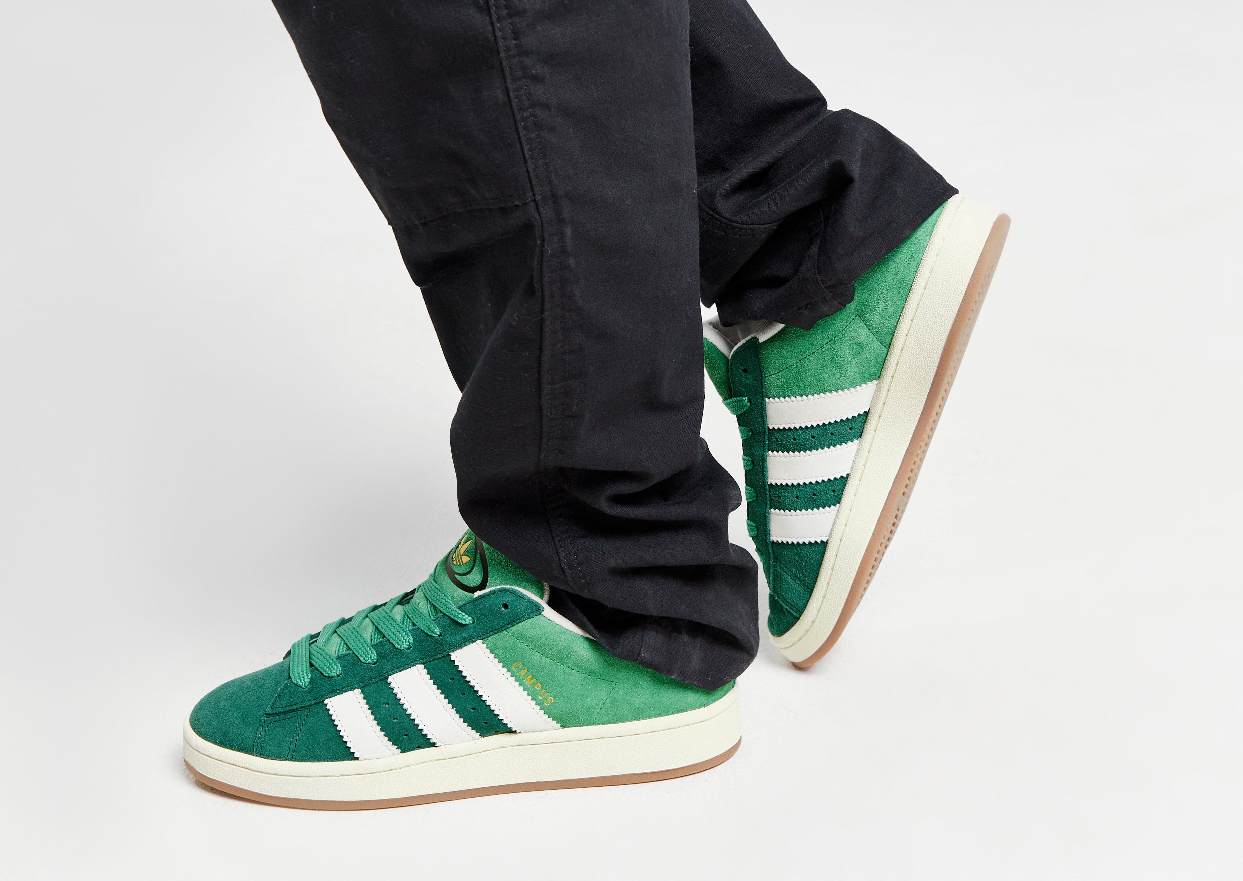 Jd green cheap adidas shoes