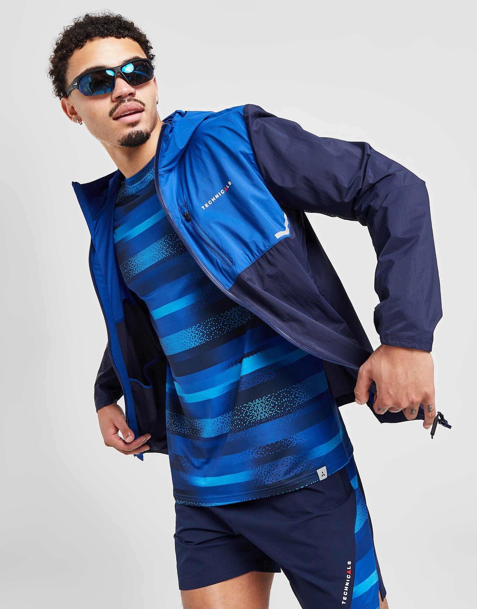 Blue Technicals Hike Lightweight Jacket | JD Sports Malaysia