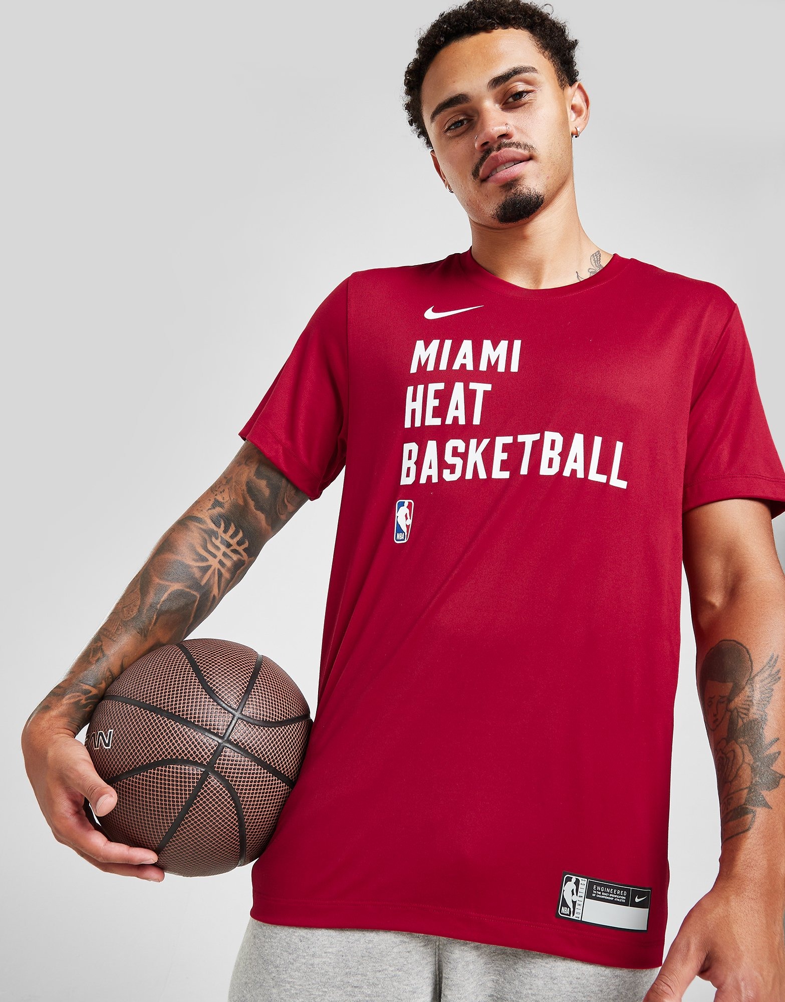 Adidas Miami Heat Shorts Boys Medium Red Youth/Kids Gym Basketball