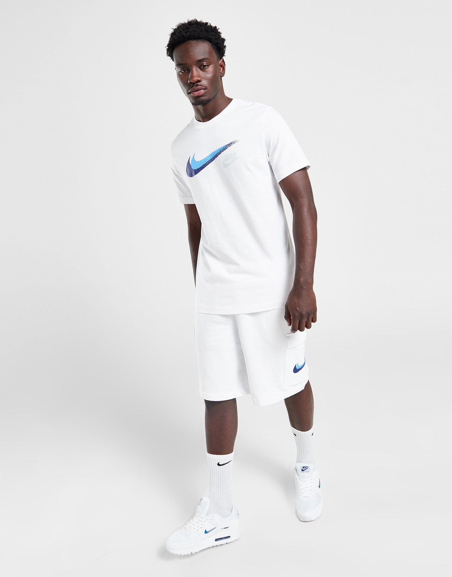 Nike Signature Swoosh T-Shirt