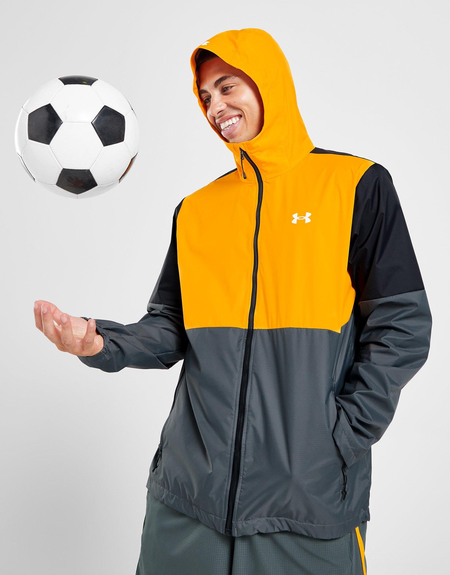 Under armour store jackets gold men