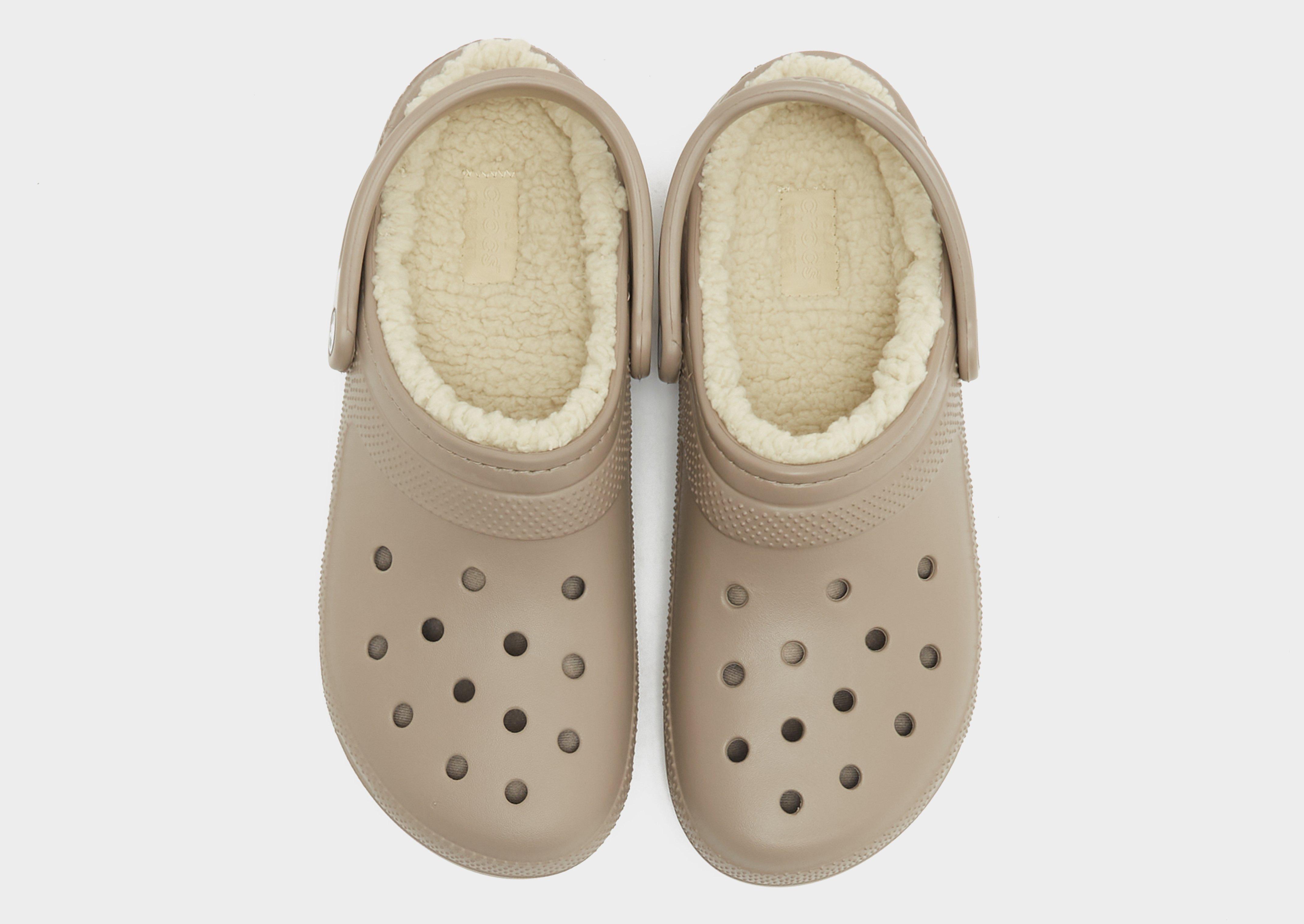 Brown fur crocs online