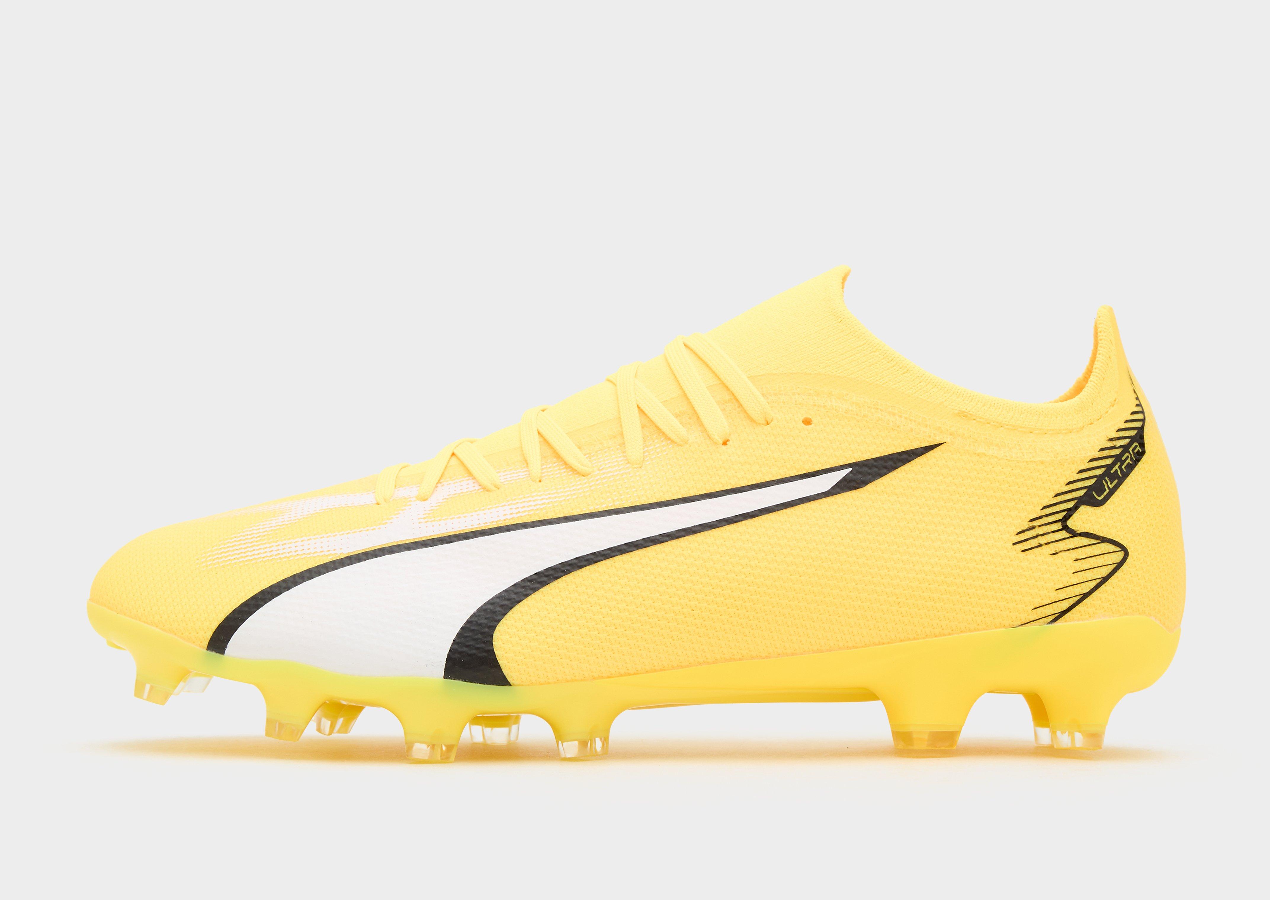 Yellow puma hot sale football boots