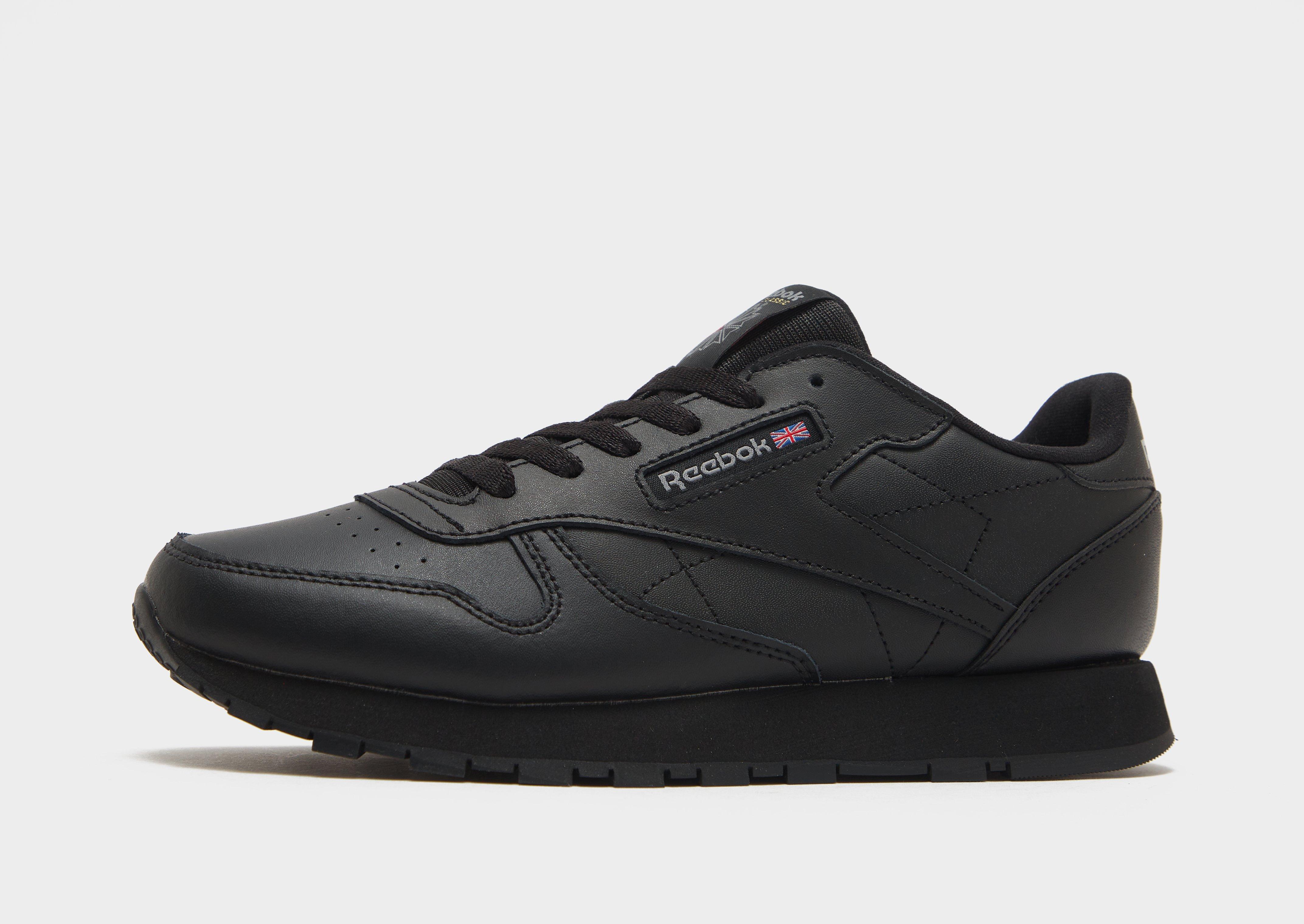 Black reebok classics store junior