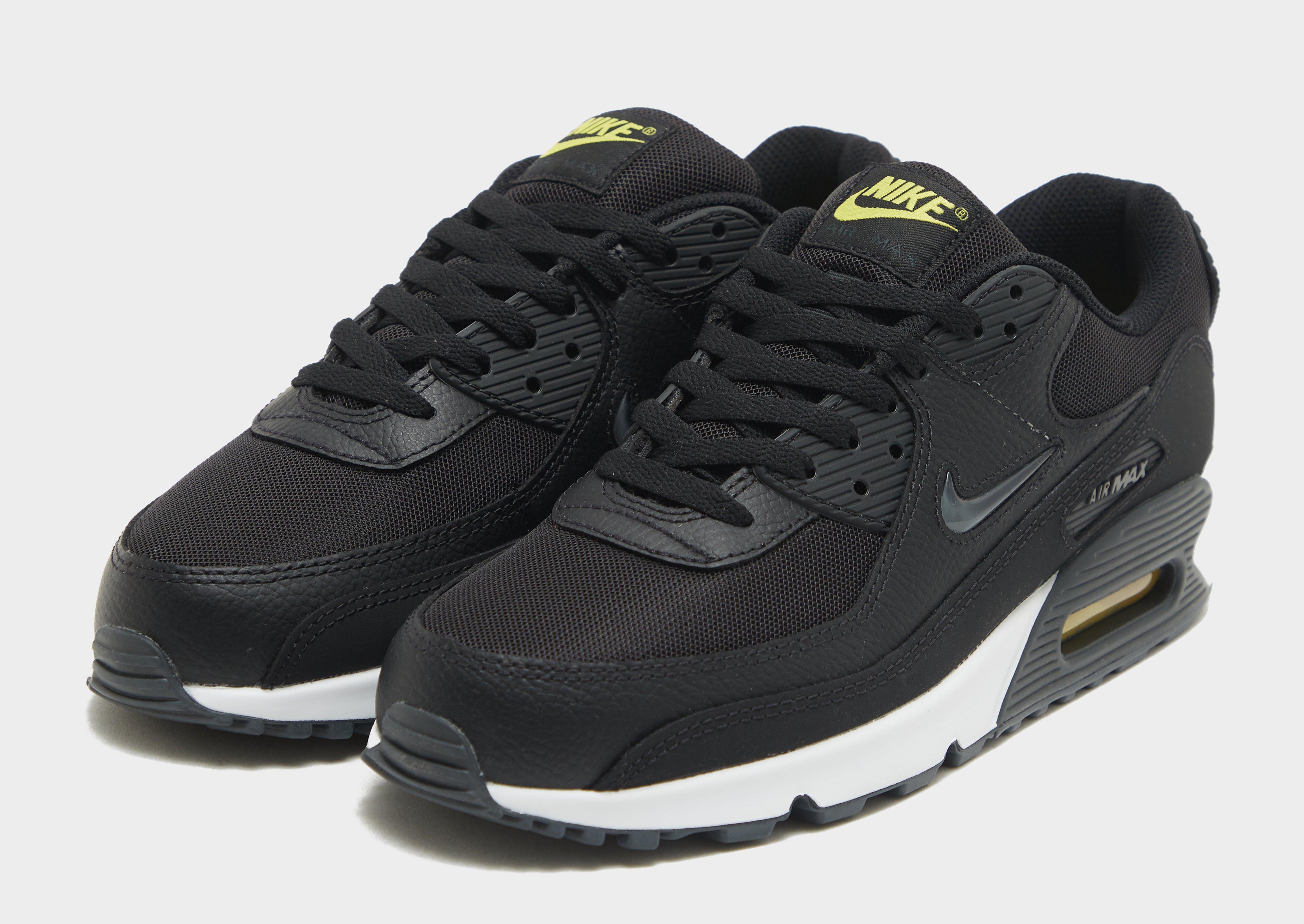 White and black on sale nike air max 90