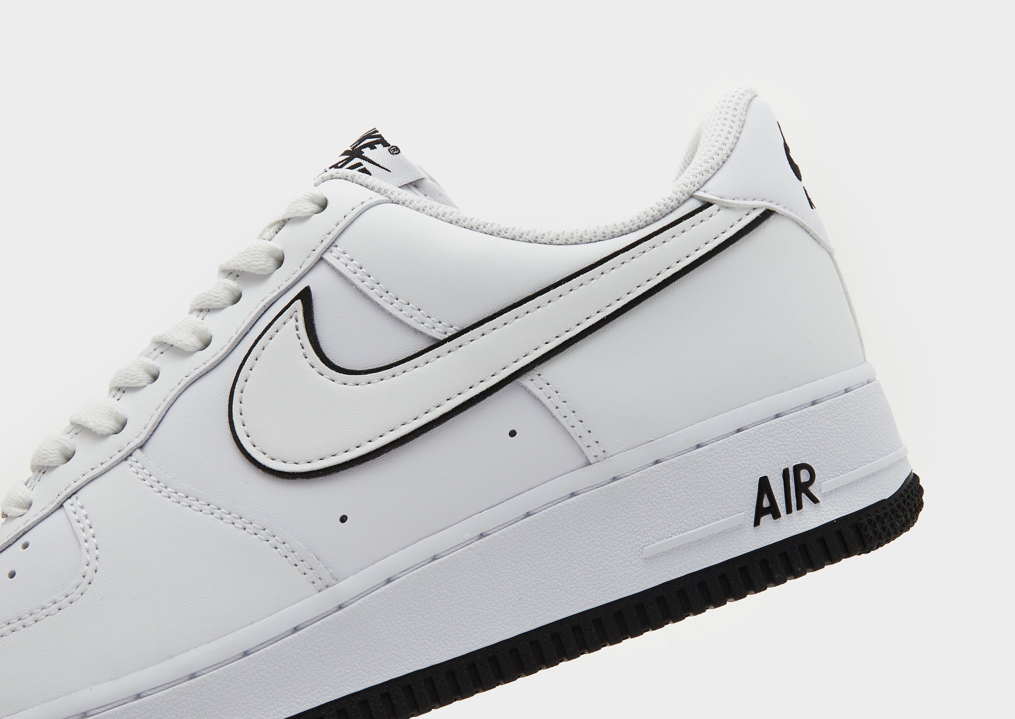 Nike Air Force 1 Low em Branco