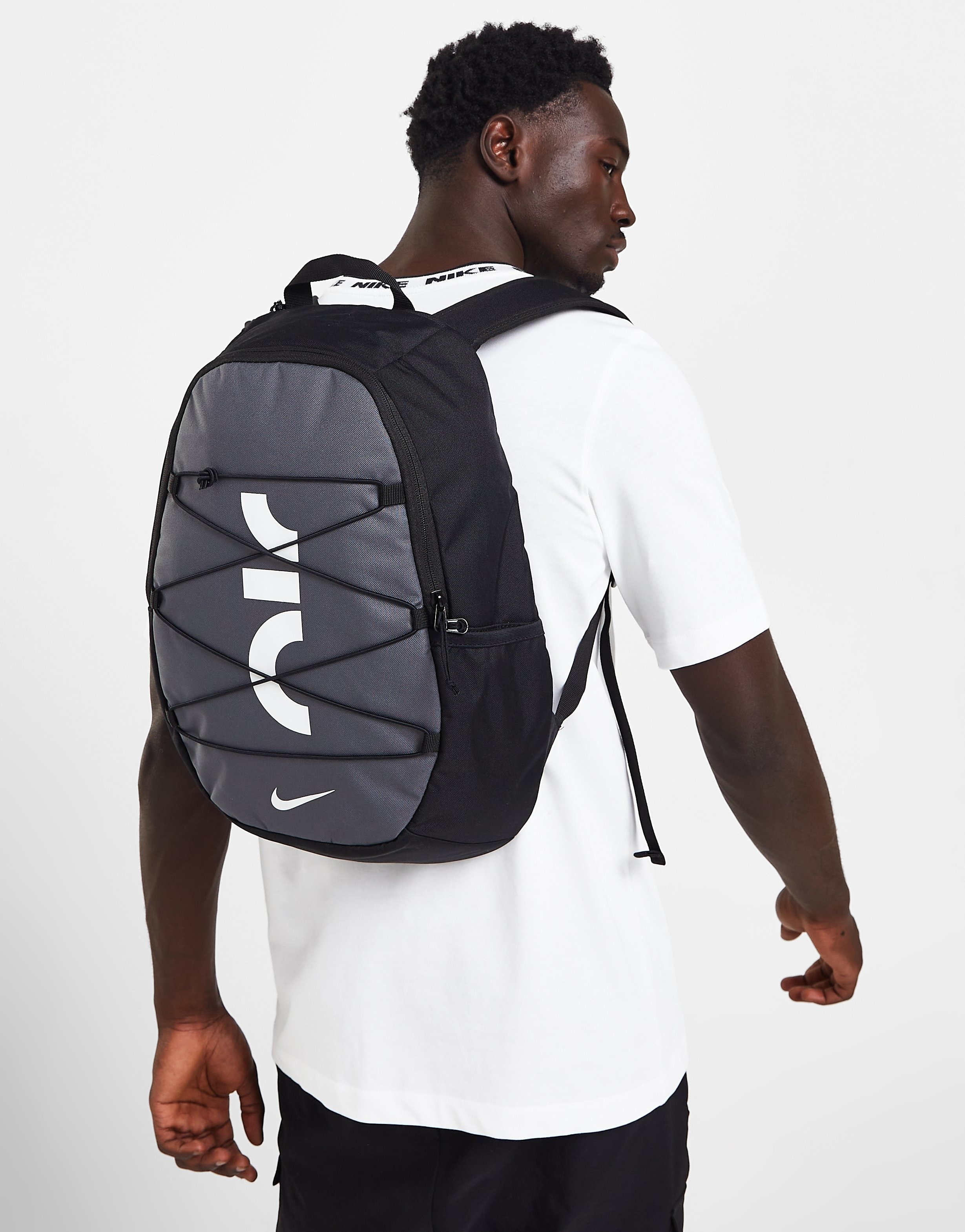 Black Nike Sportswear Essentials Cross-Body Bag - JD Sports Global