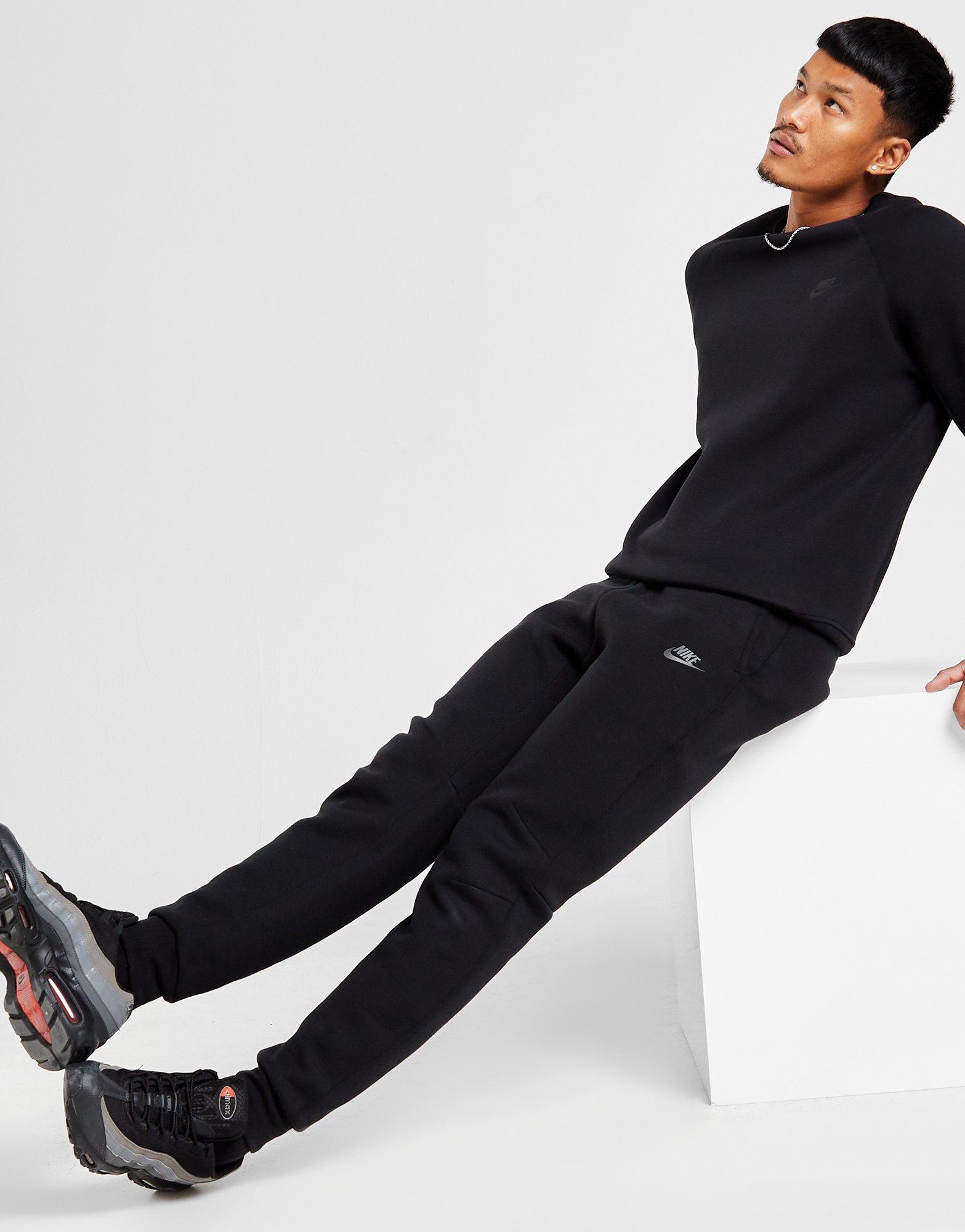 Black Nike Tech Fleece Joggers - JD Sports Global