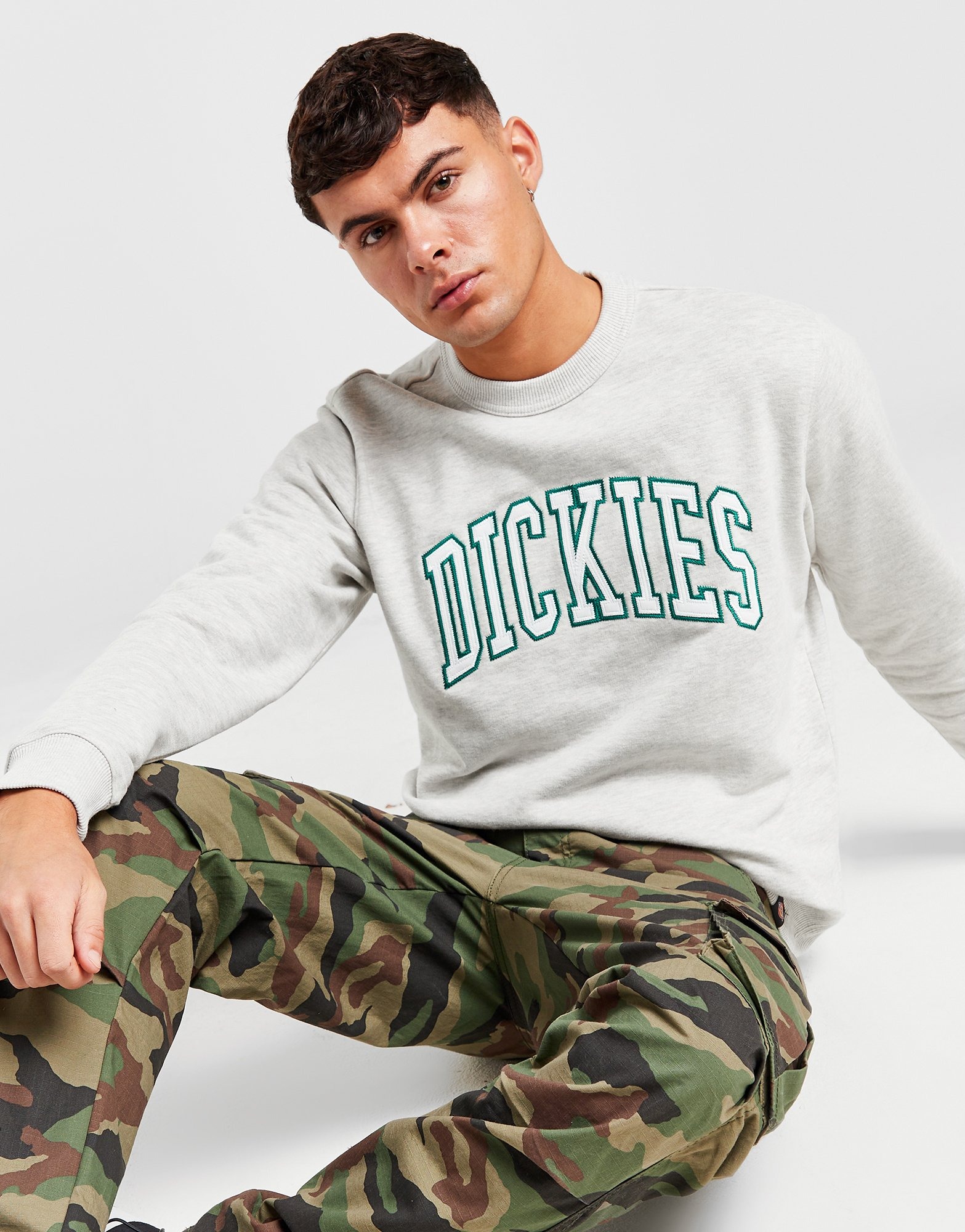 Dickies crew neck on sale sweatshirt