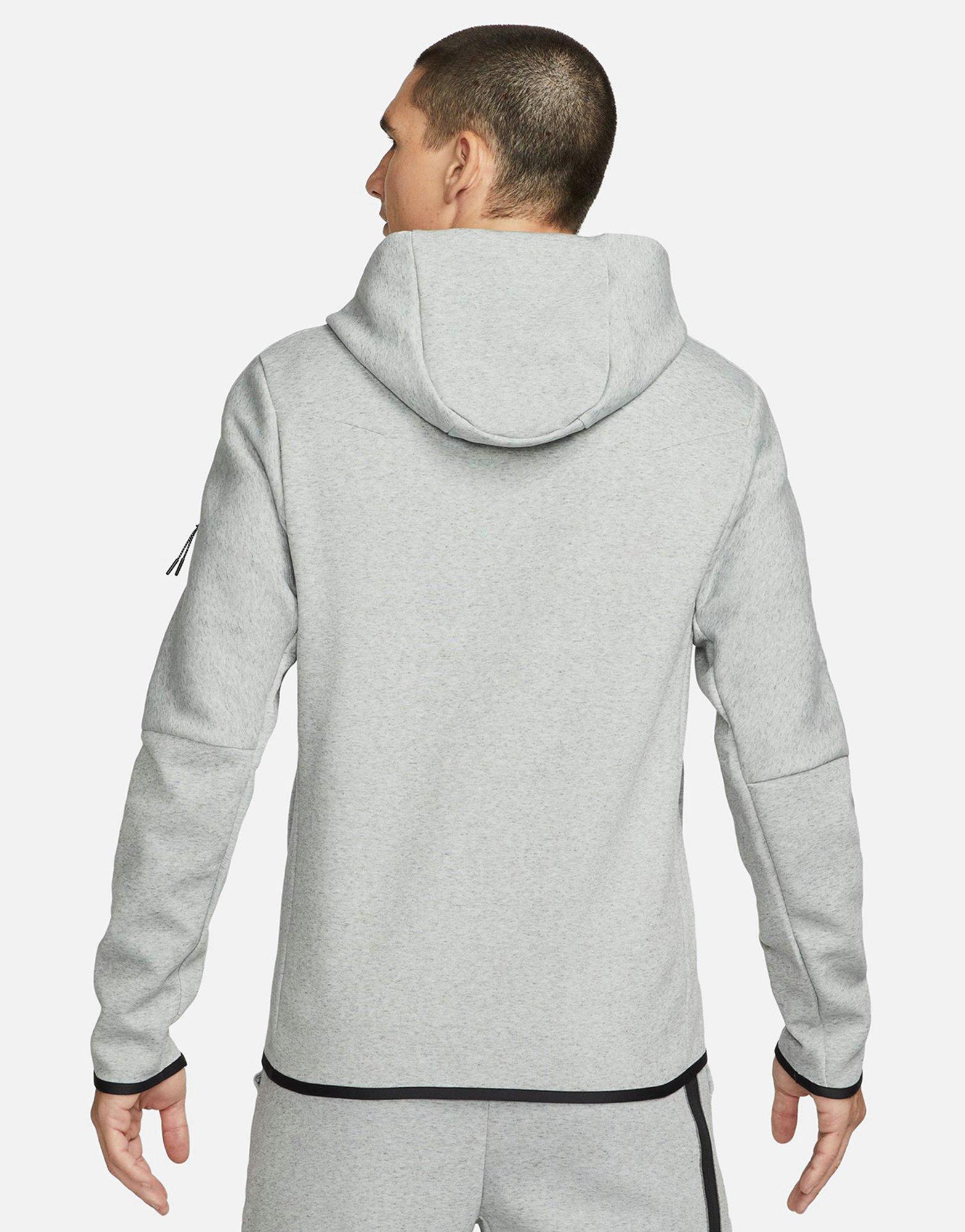 Nike chelsea fc 2024 tech fleece hoodie