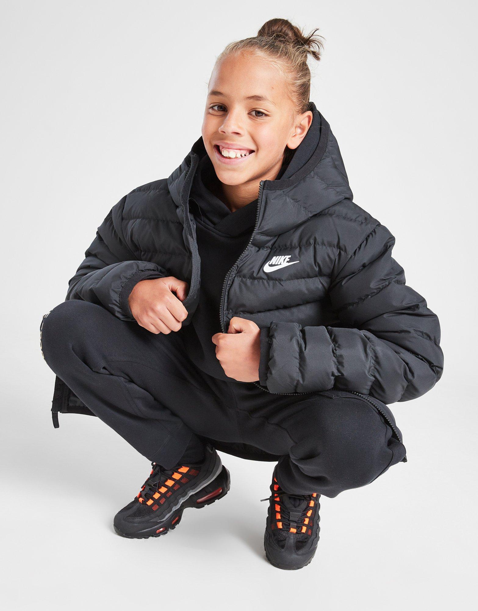 Nike padded jacket store junior