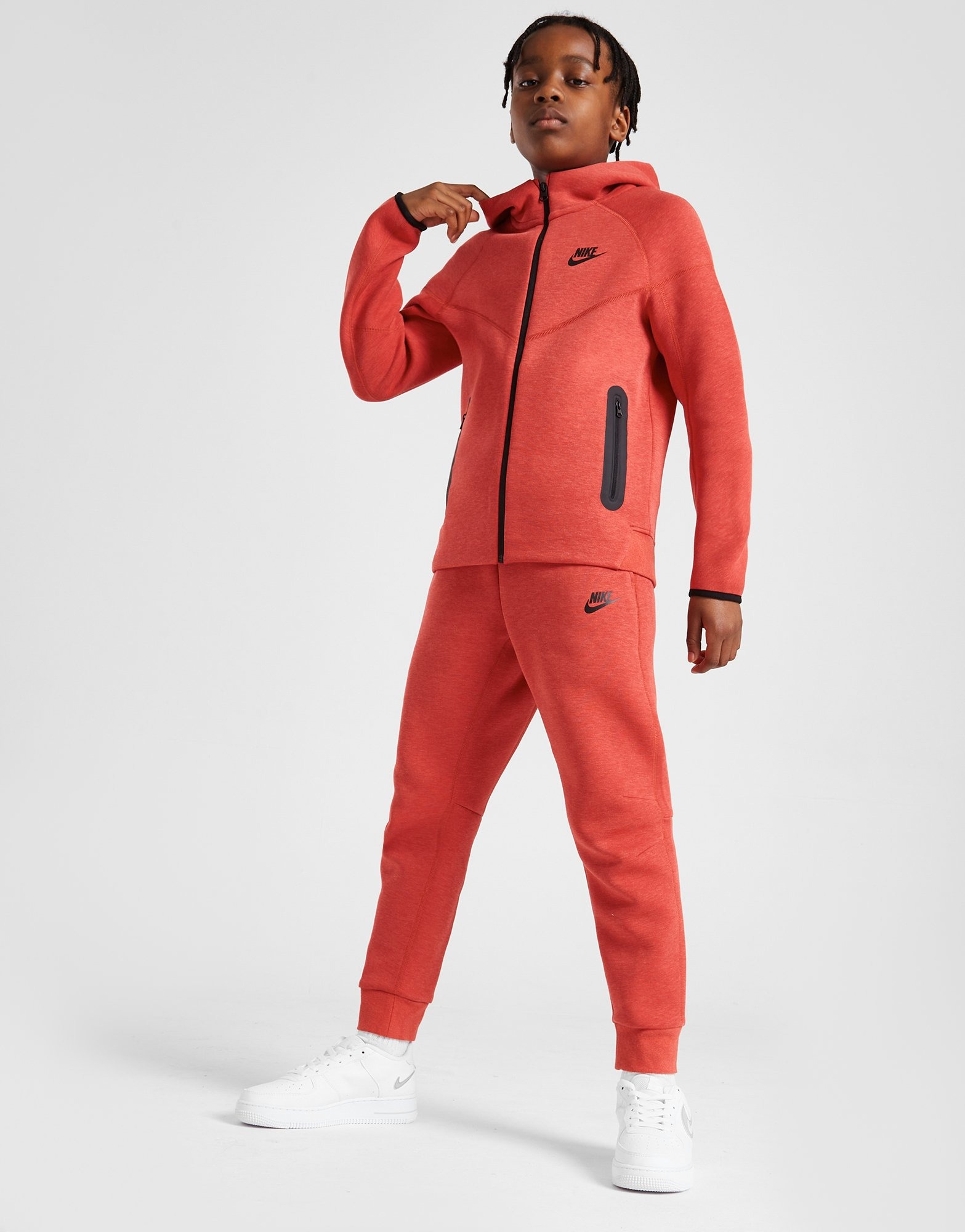 red nike tech fleece