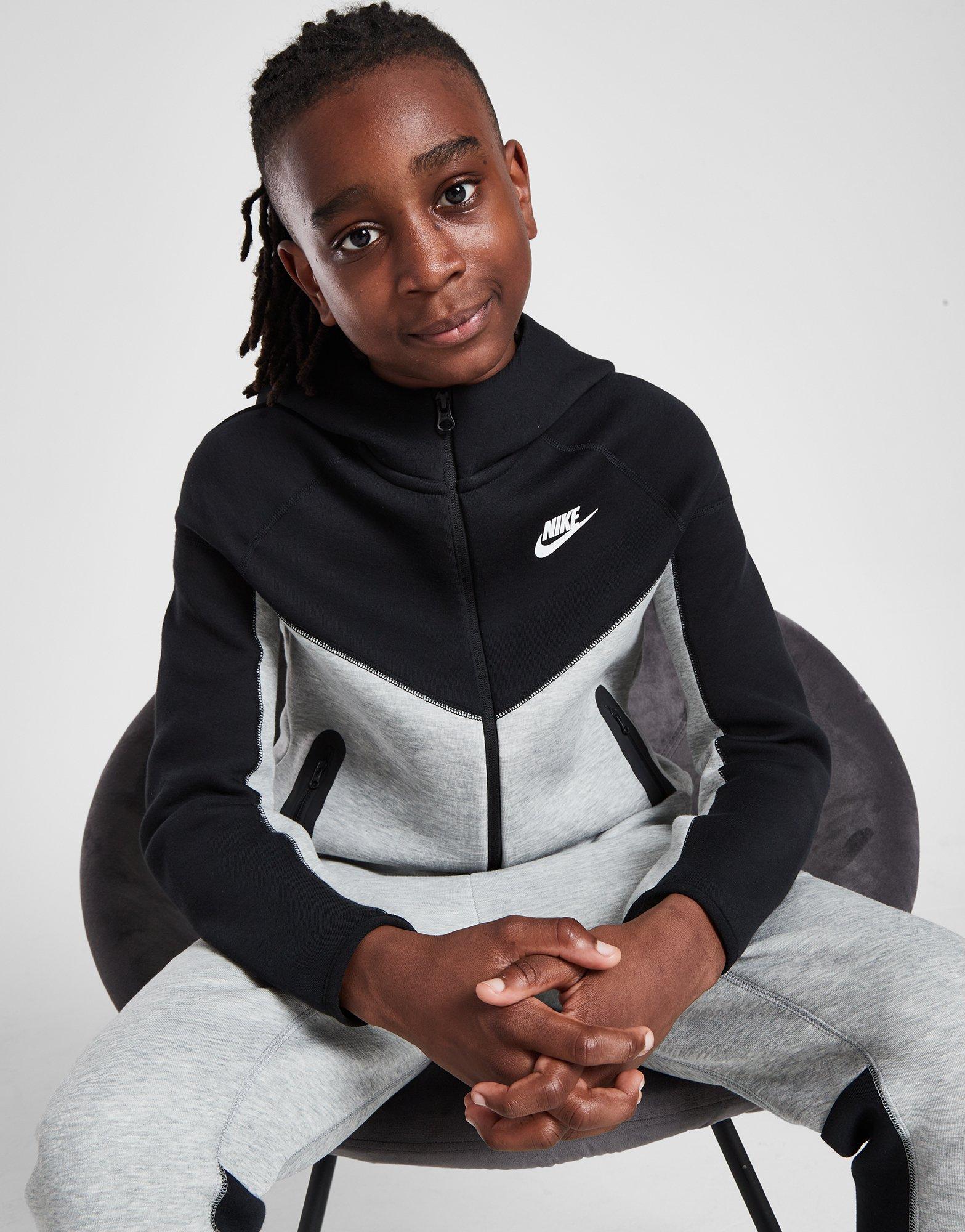 Grey Nike Girls' Tech Fleece Full Zip Hoodie Junior - JD Sports Global