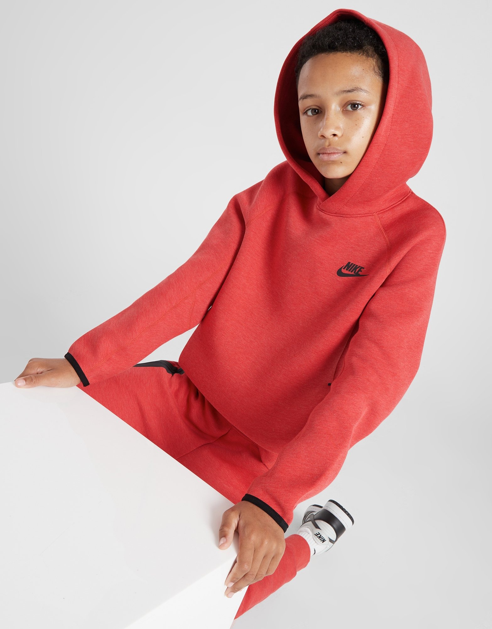 nike overhead black hoodie